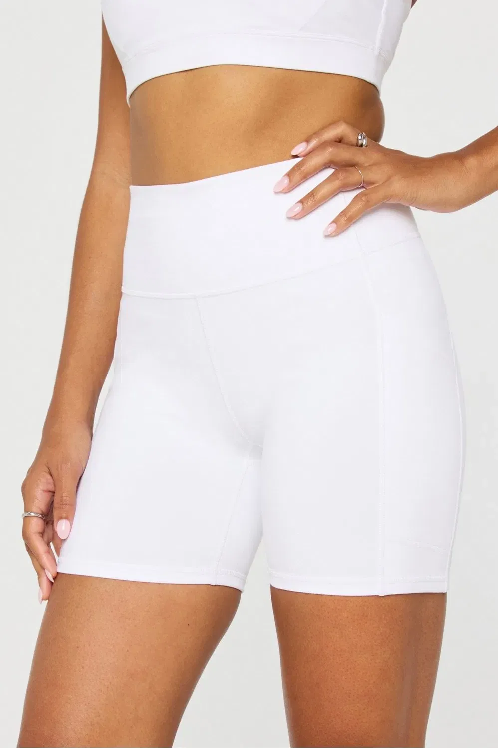Fabletics On-The-Go PowerHold® High-Waisted 6'' Short