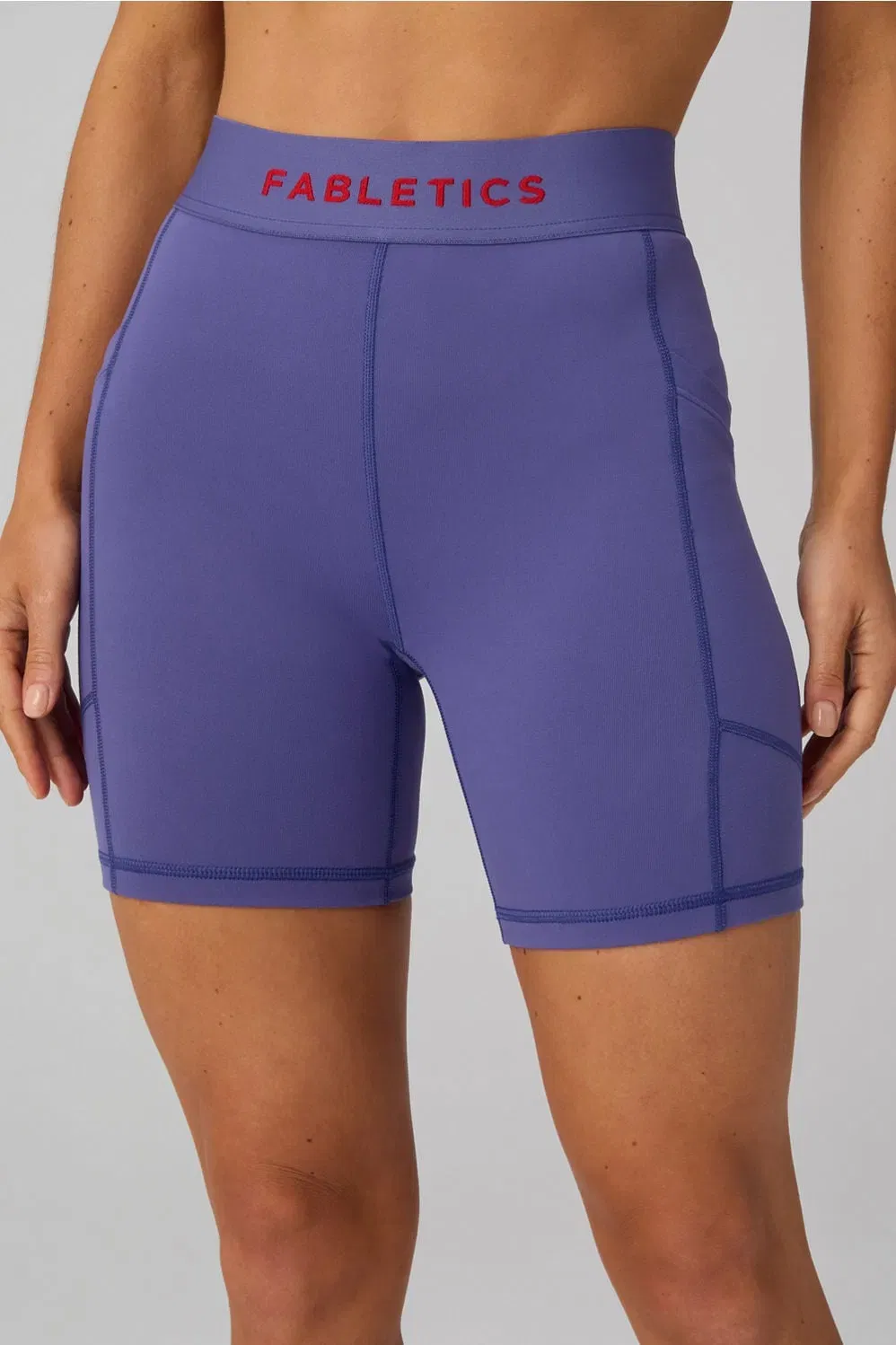 Fabletics On-The-Go High-Waisted Short 6"