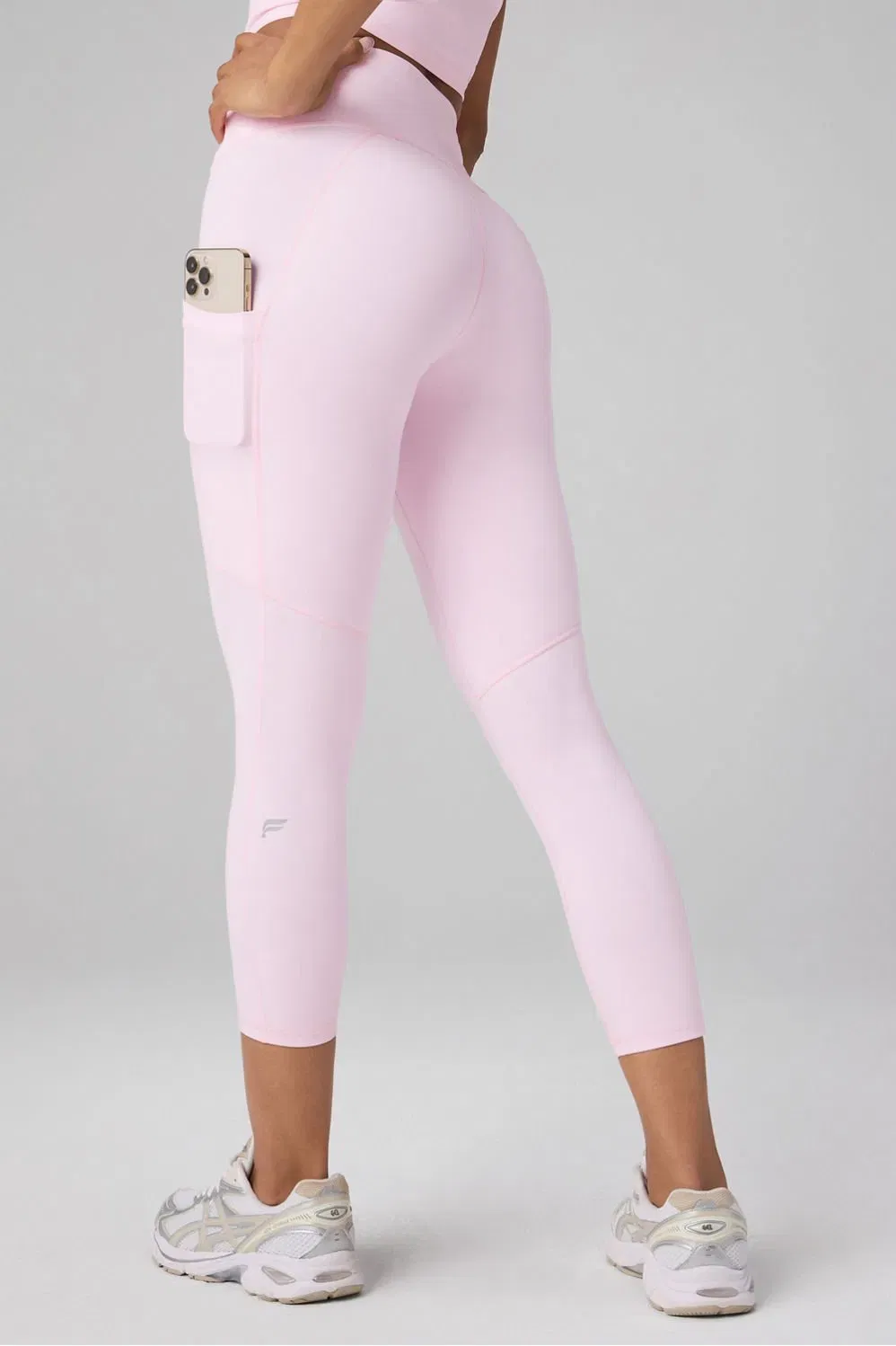 Fabletics On-The-Go High-Waisted Capri 22"