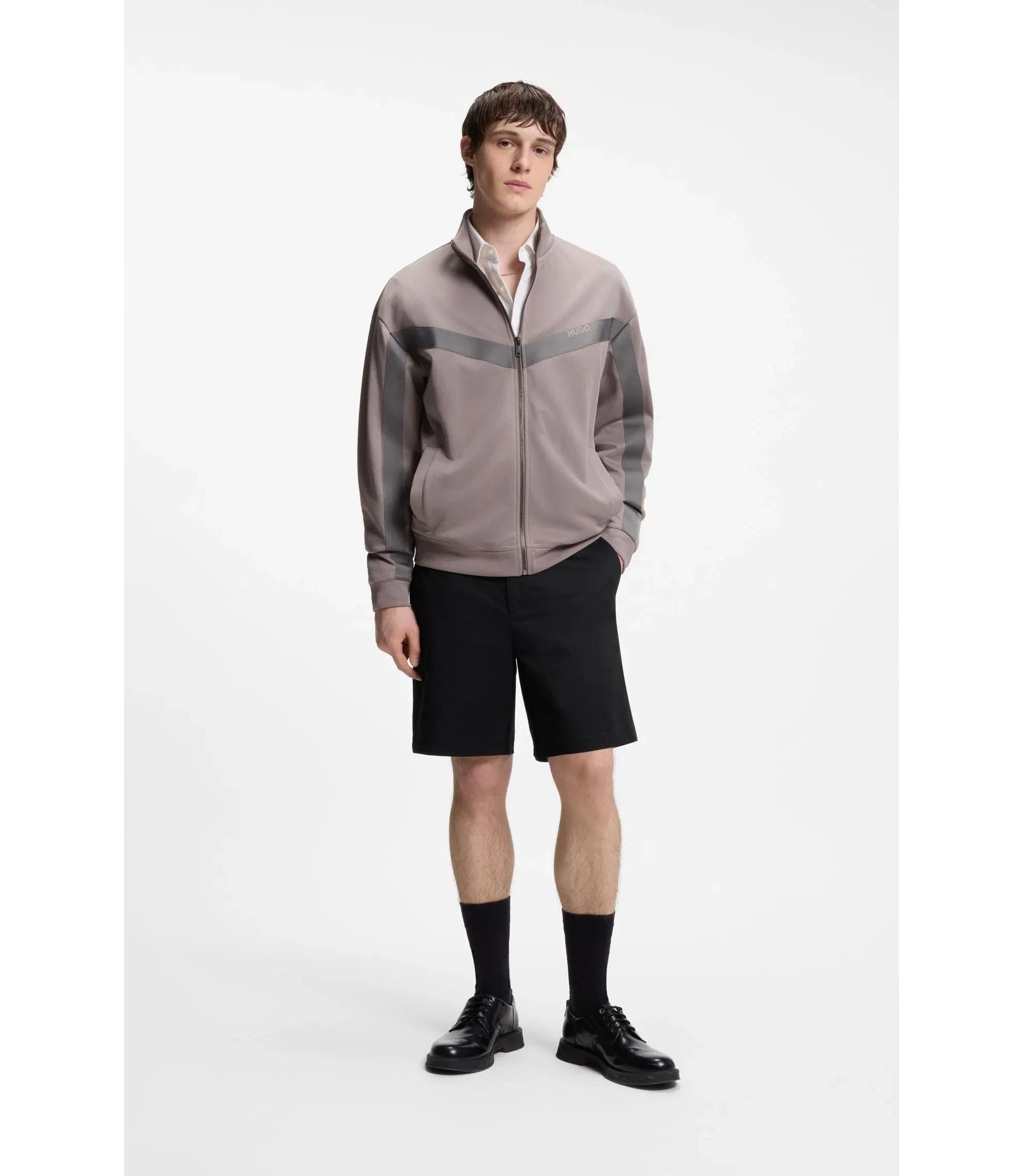 Hugo Slim Fit Shorts In Mercerized Stretch Cotton Black