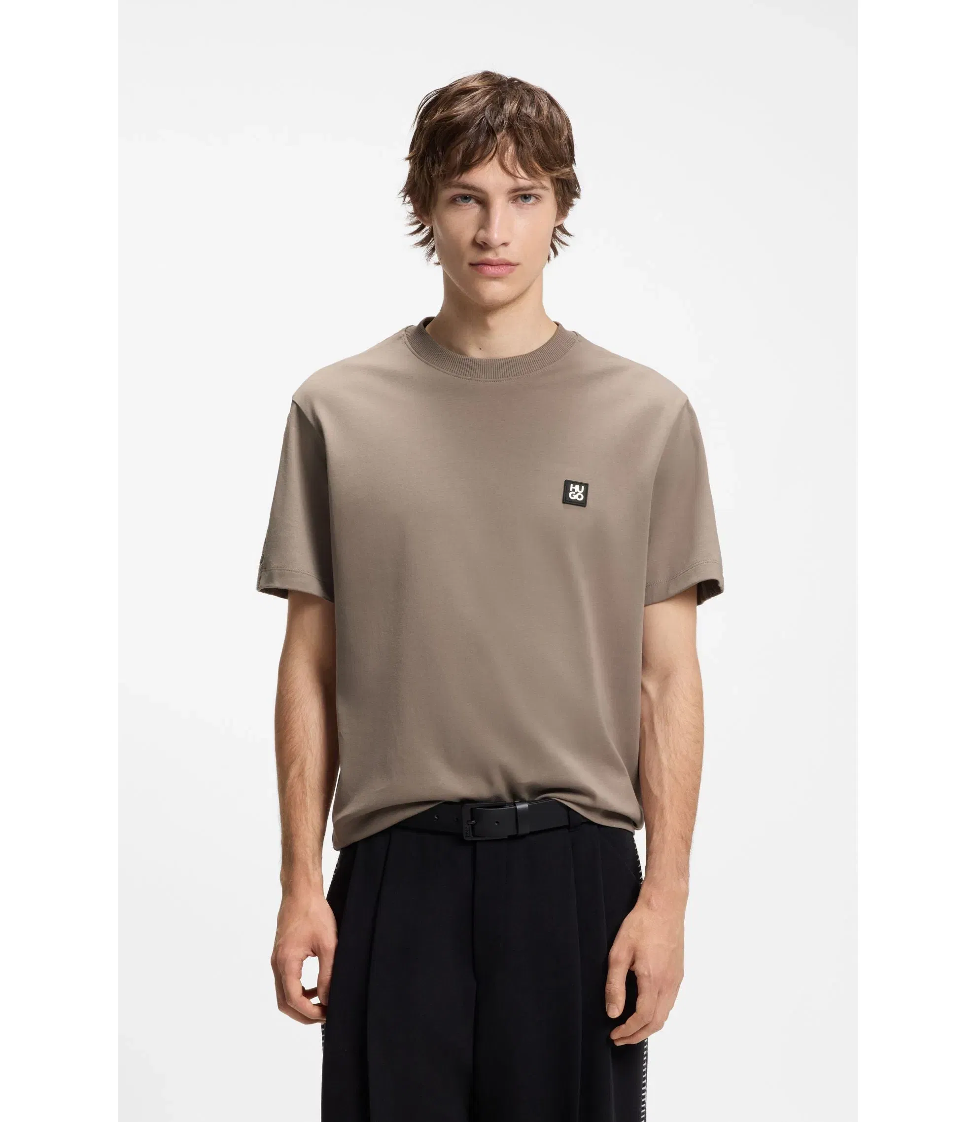 Hugo Relaxed Fit T-Shirt In Interlock Cotton With Embroidered Shoulders Light Brown