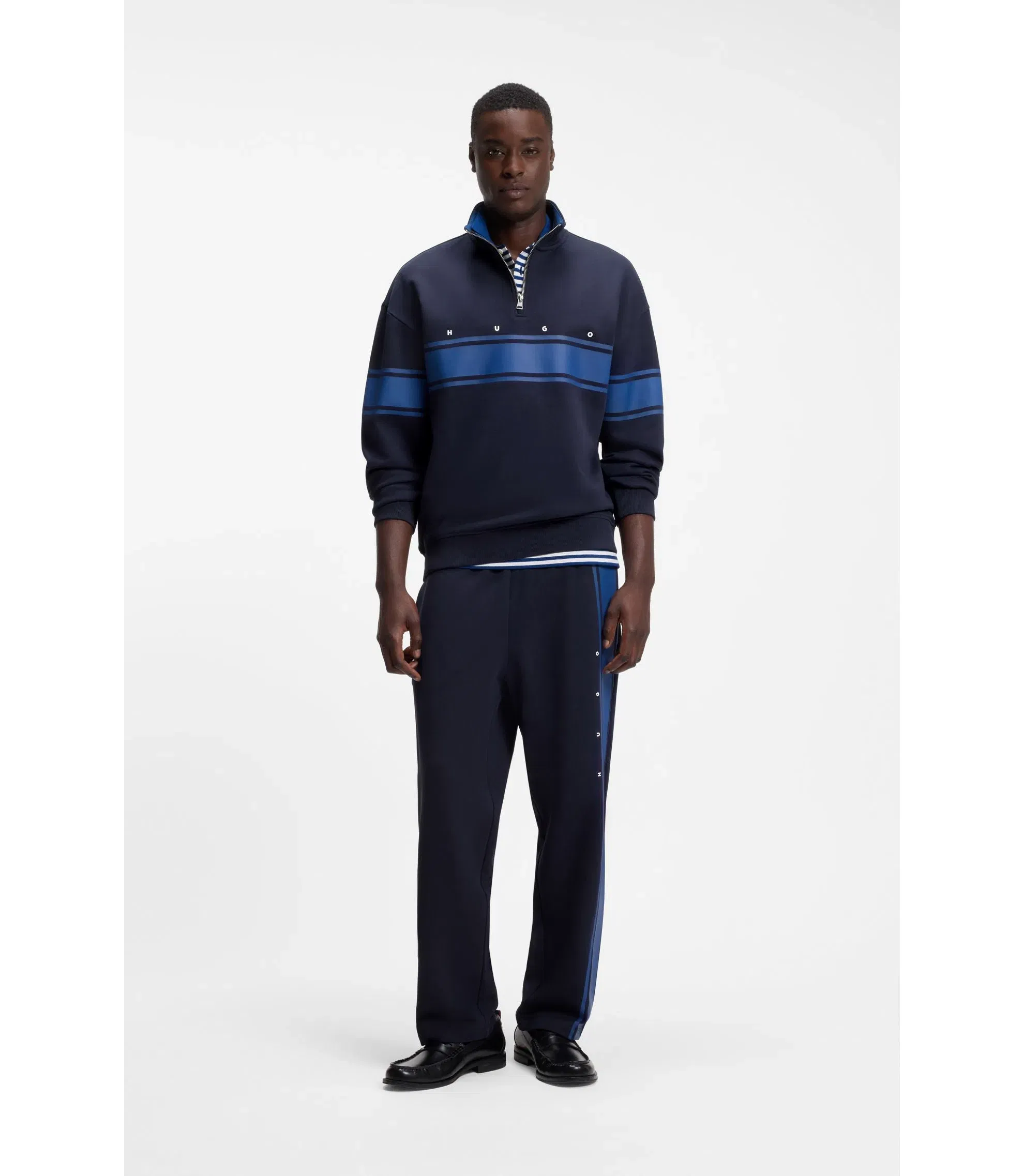 Hugo Relaxed Fit Sweatpants In Cotton With Side Stripe Dark Blue