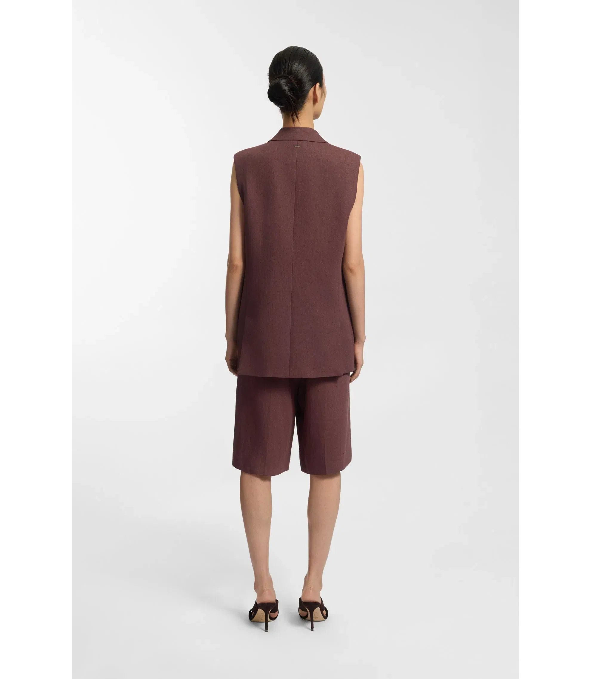 Boss Relaxed Fit Shorts In A Linen Blend Dark Brown Women's