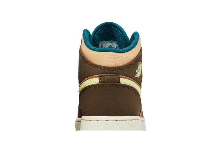 Air Jordan 1 Mid Cacao Wow