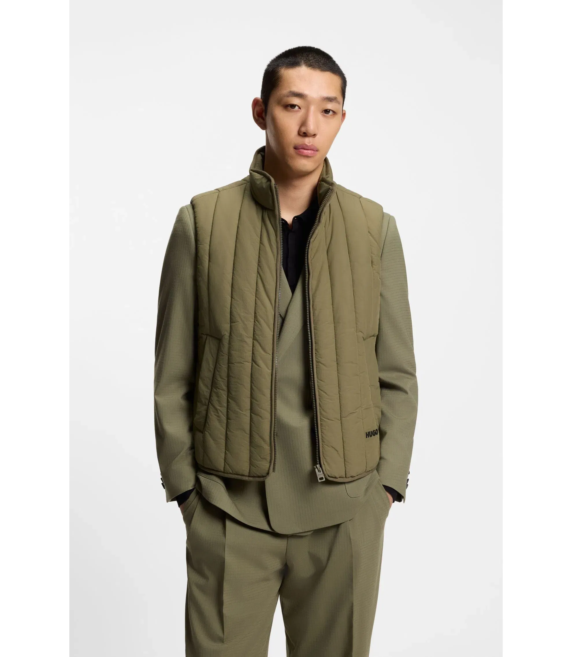 Hugo Lightweight Gilet With Vertical Quilting Light Green