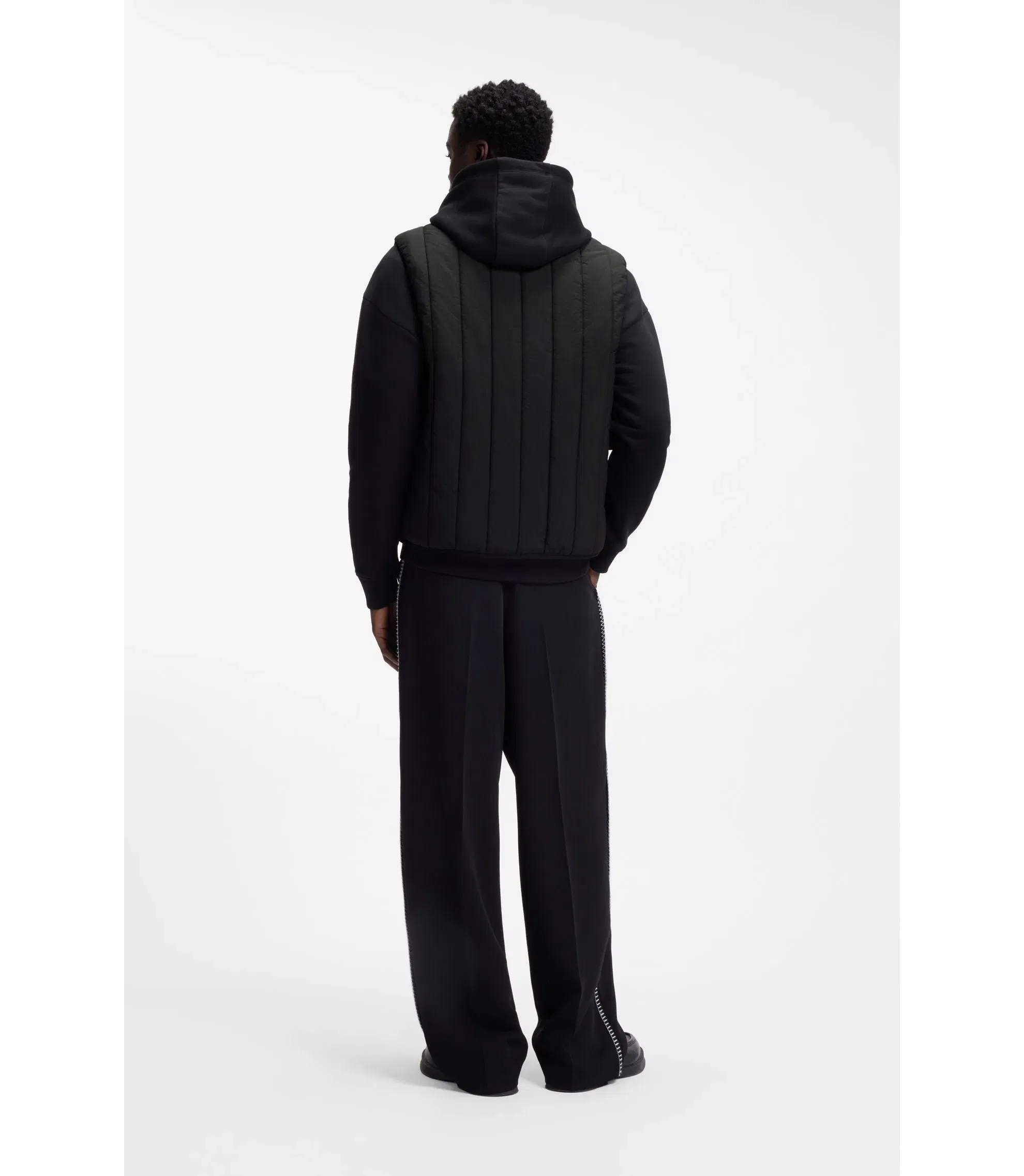 Hugo Lightweight Gilet With Vertical Quilting Black