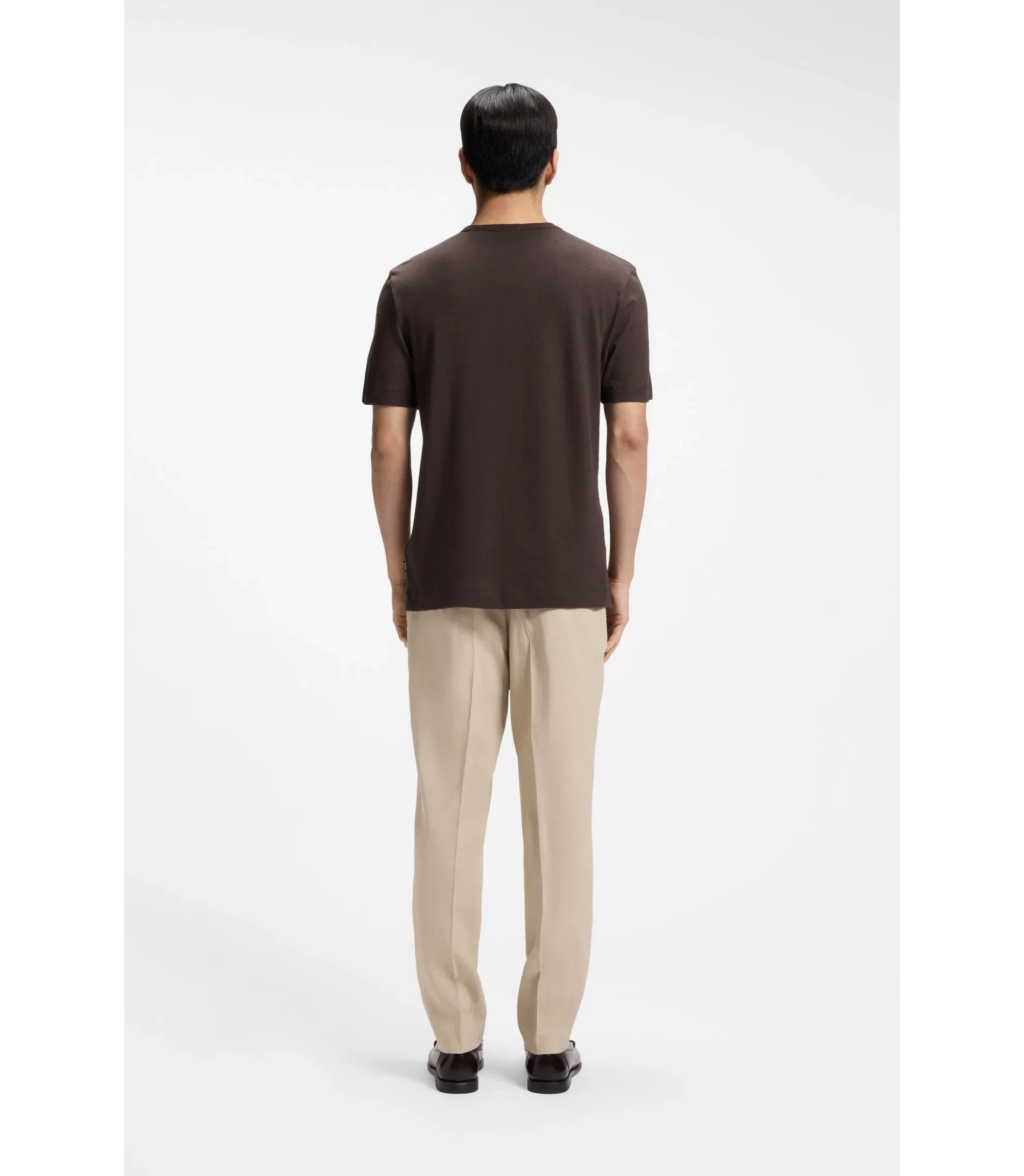 Boss Cotton Linen T-Shirt In A Regular Fit Dark Brown