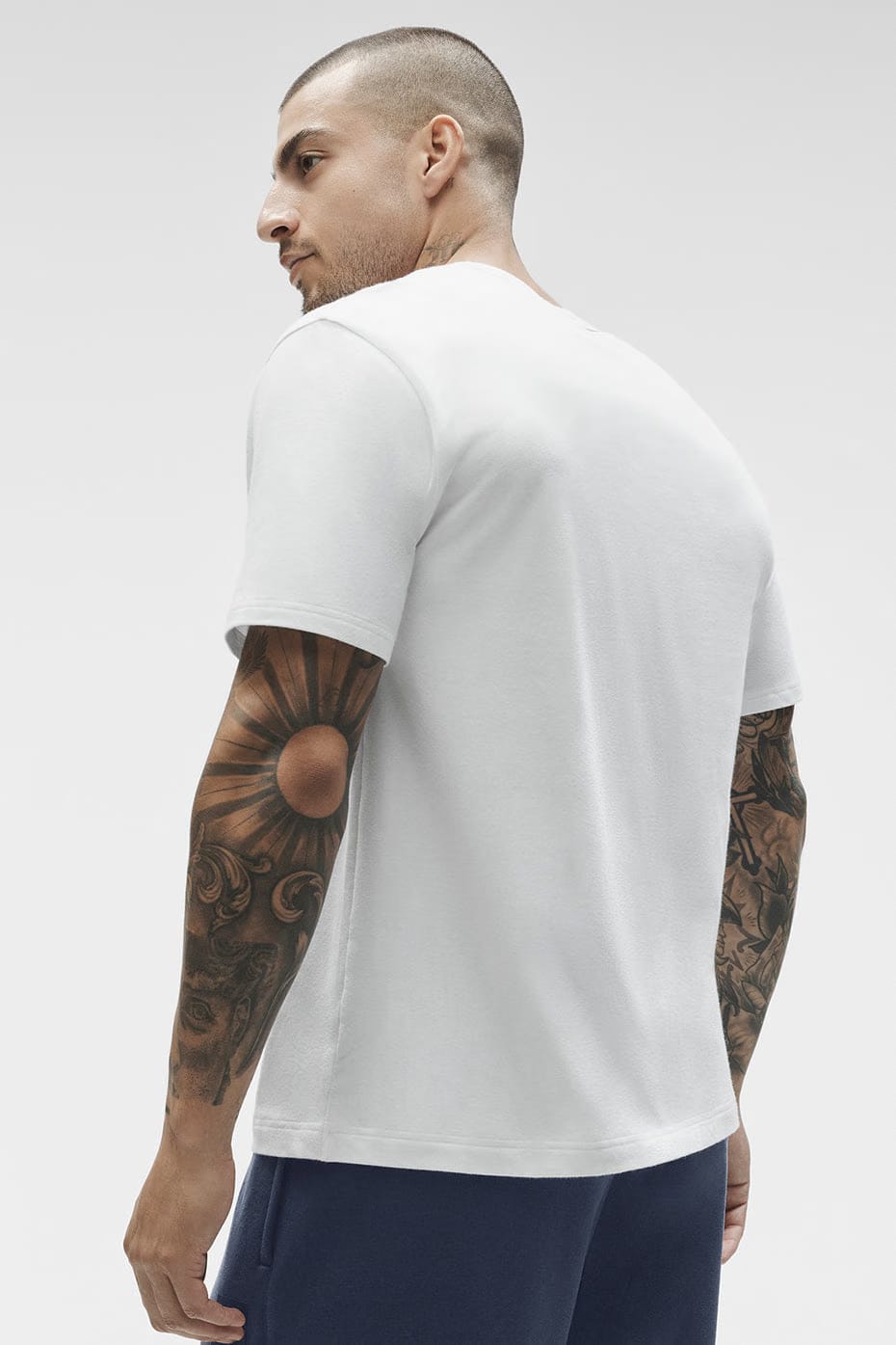 Alo Yoga Essential Short Sleeve Street Tee