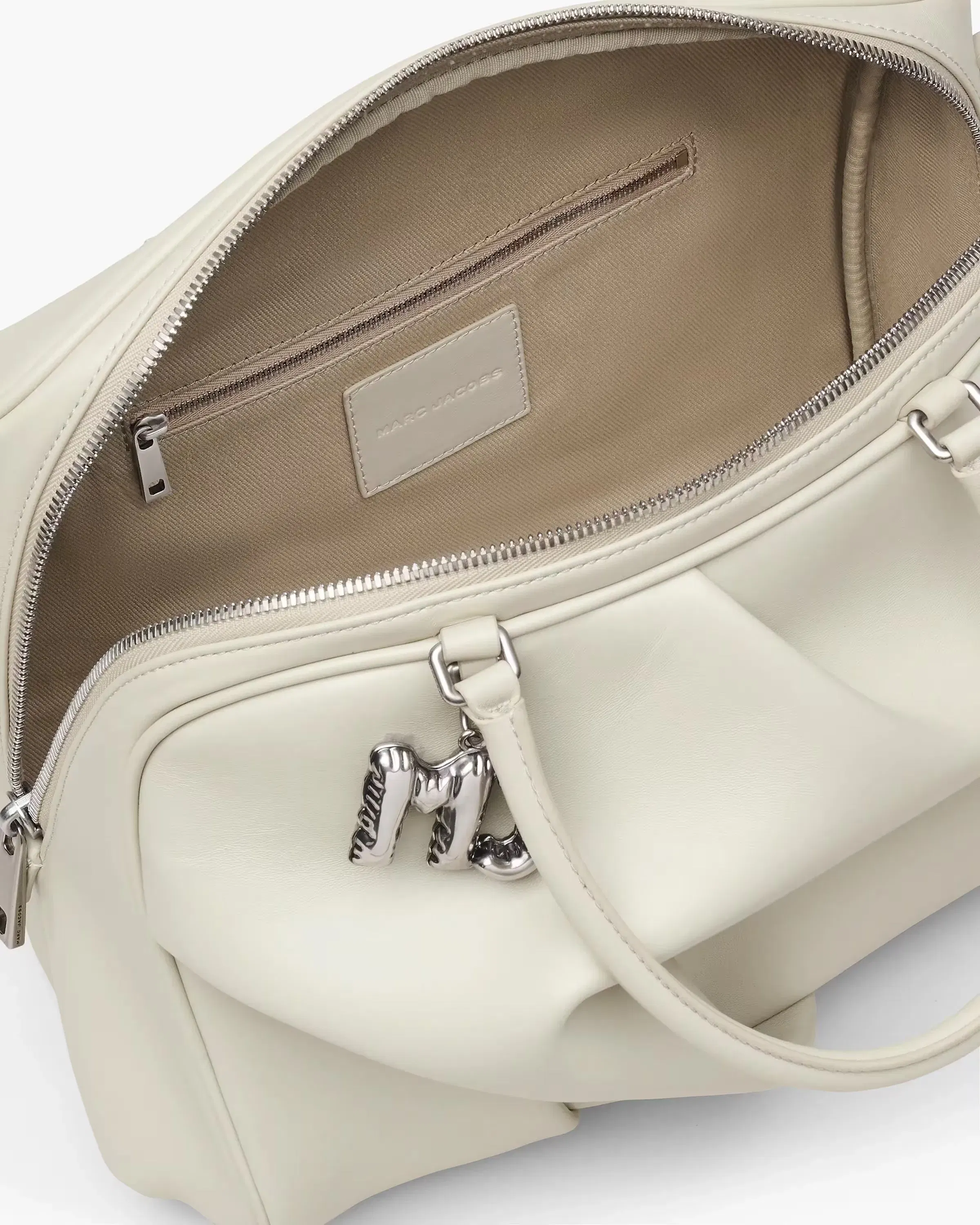 Marc Jacobs The Wave Bone