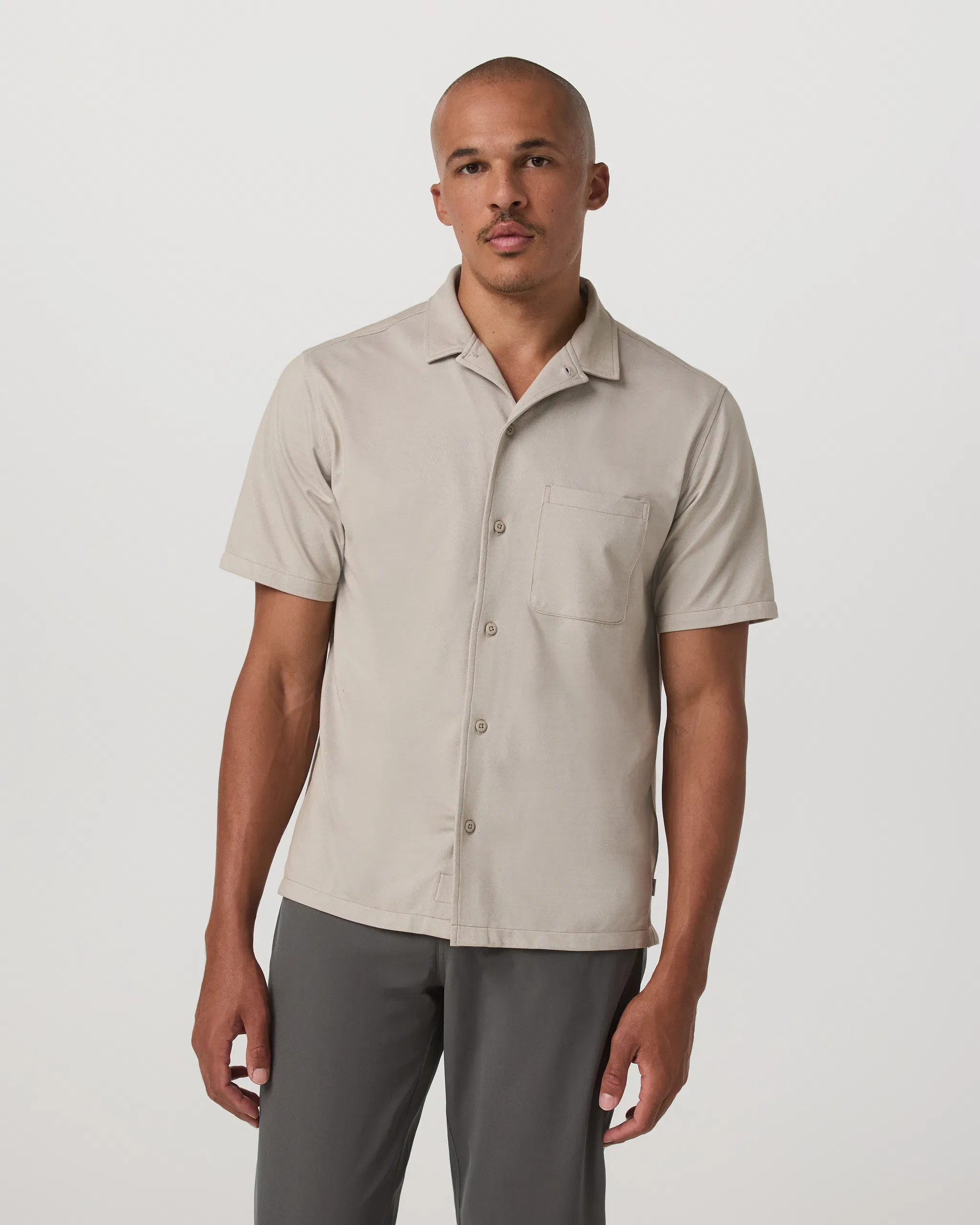 Vuori Short Sleeve Knit Oxford Camp Collar Button Down