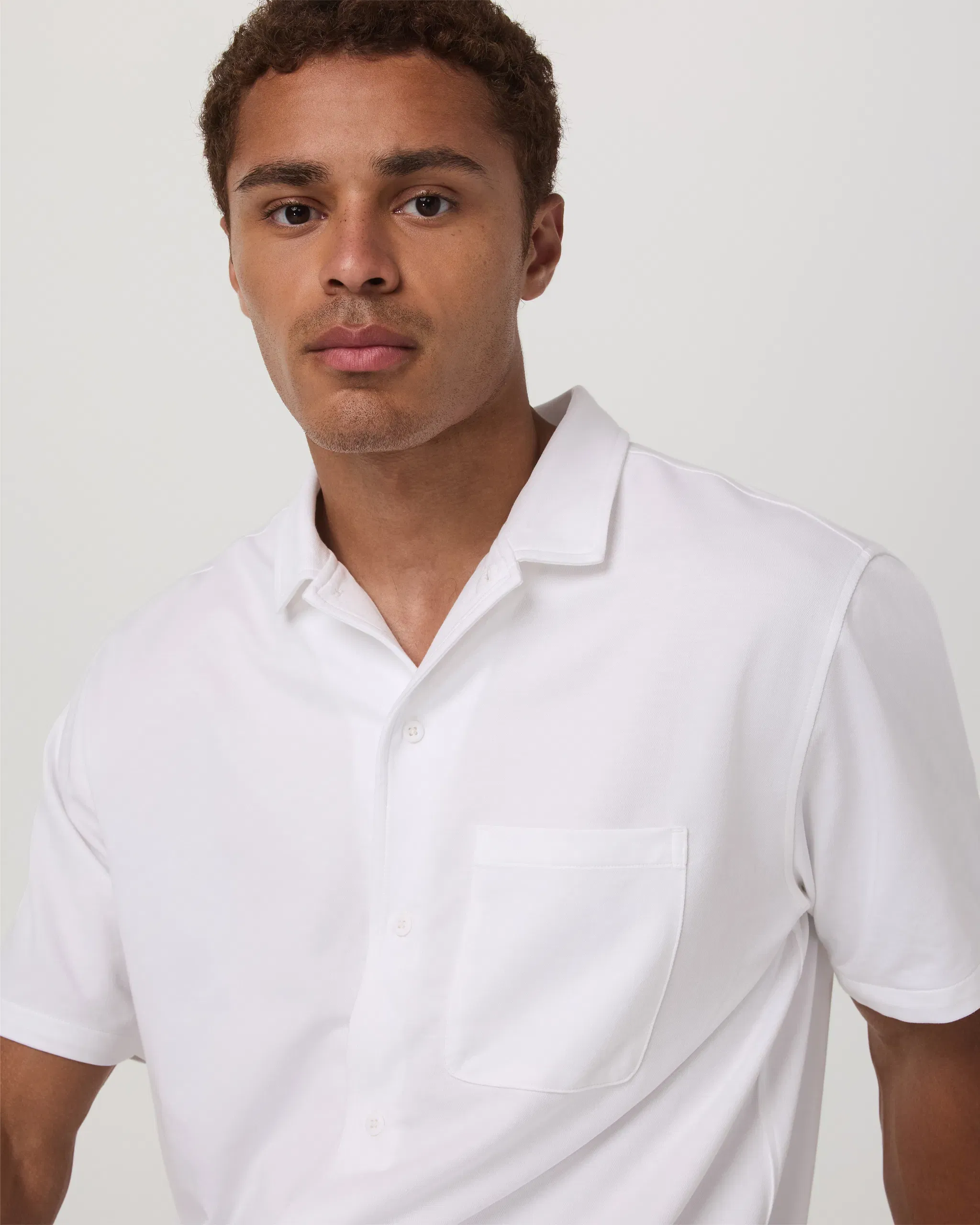 Vuori Short Sleeve Knit Oxford Camp Collar Button Down