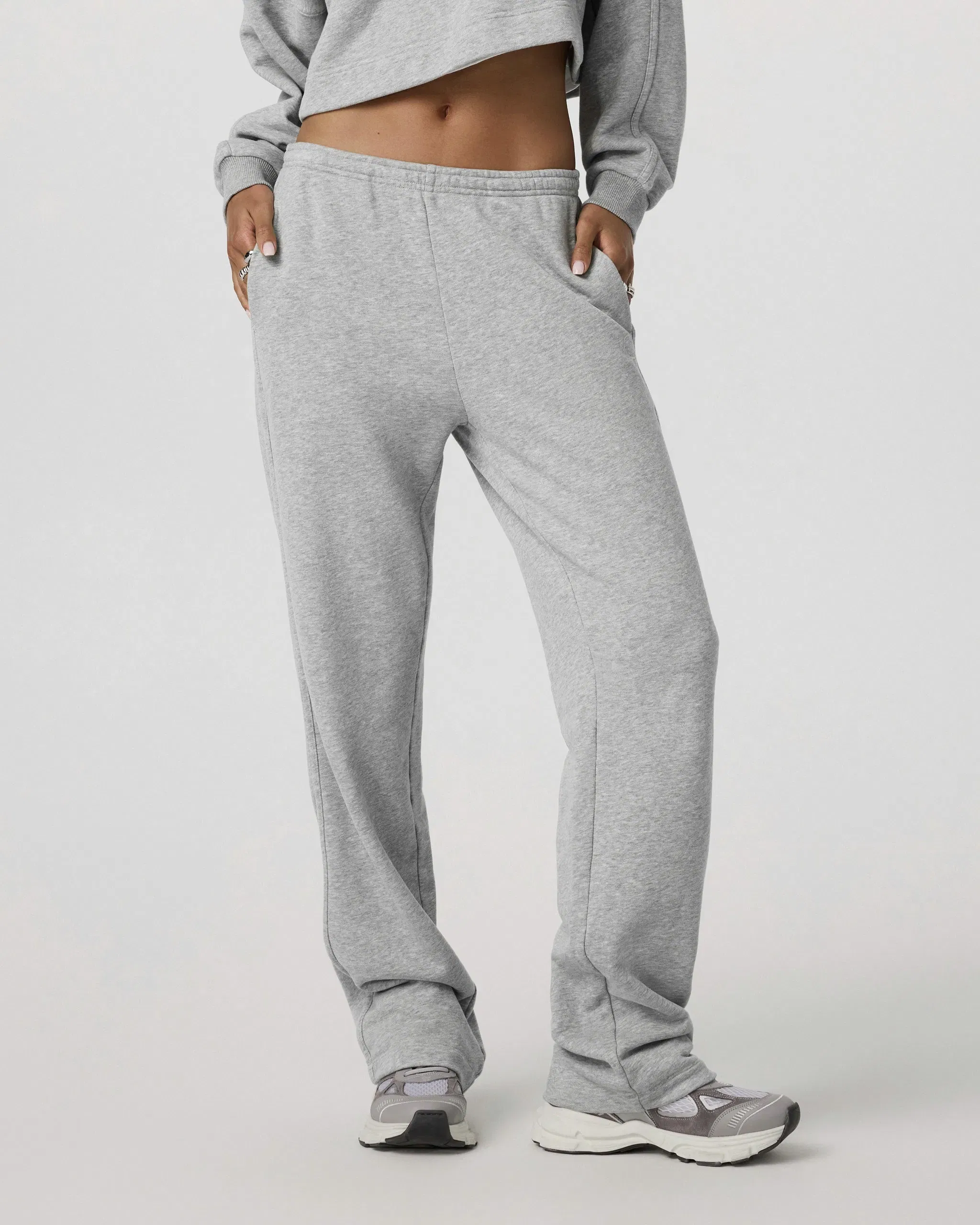 Vuori Sedona Straight Leg Sweatpant Short