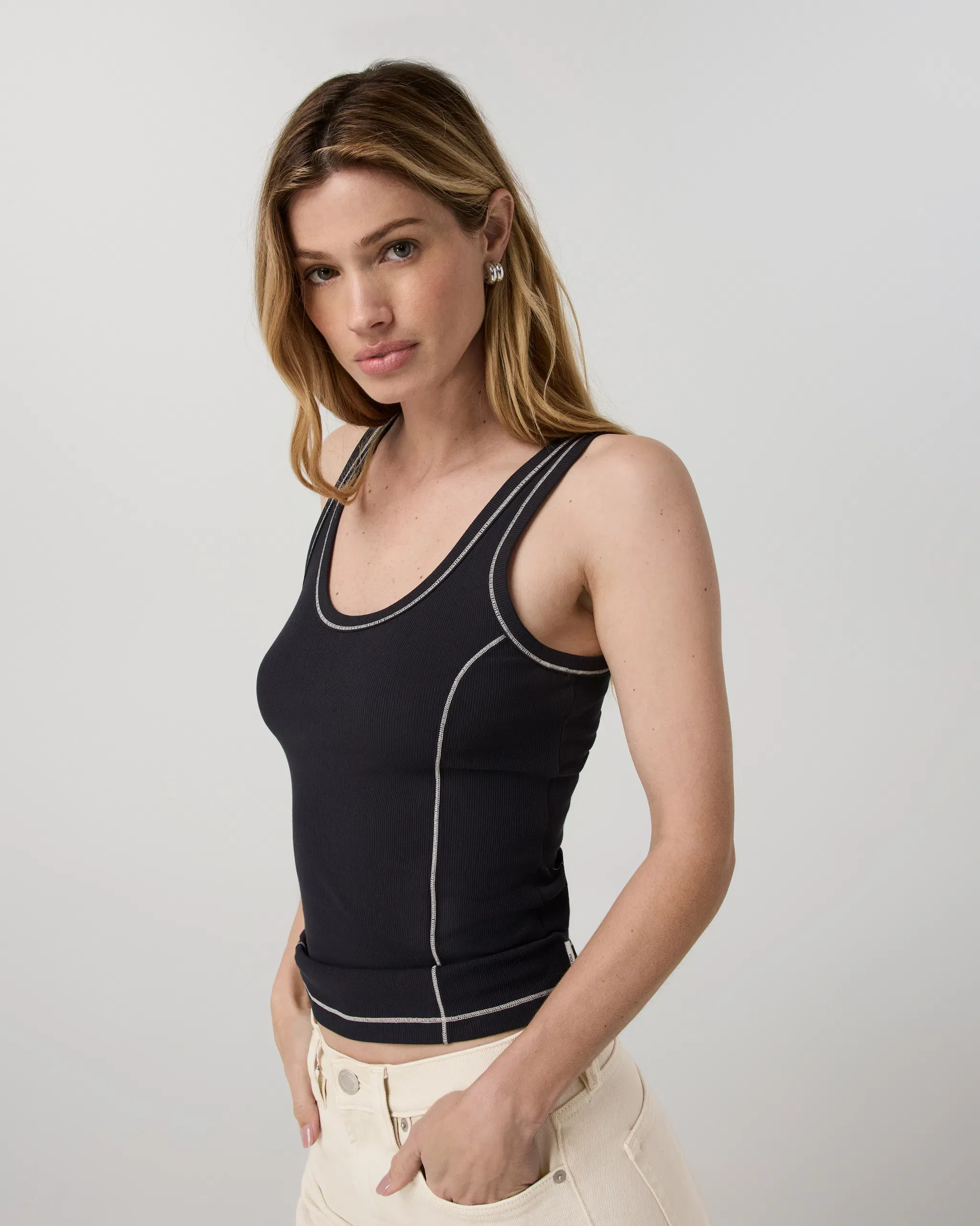 Vuori Pose Seams Tank