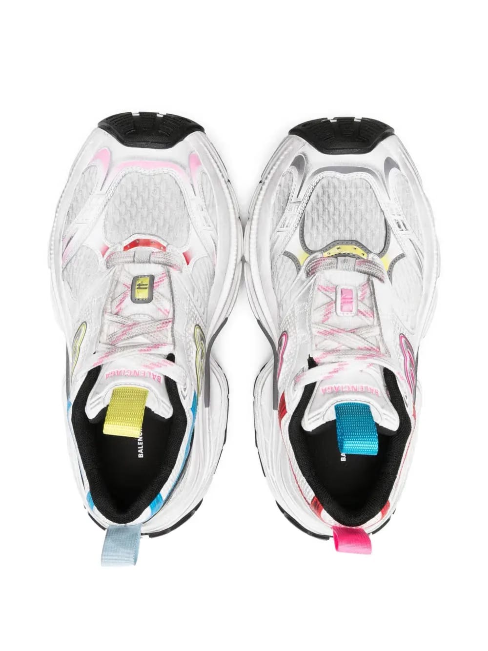 6XL mesh and rubber sneakers