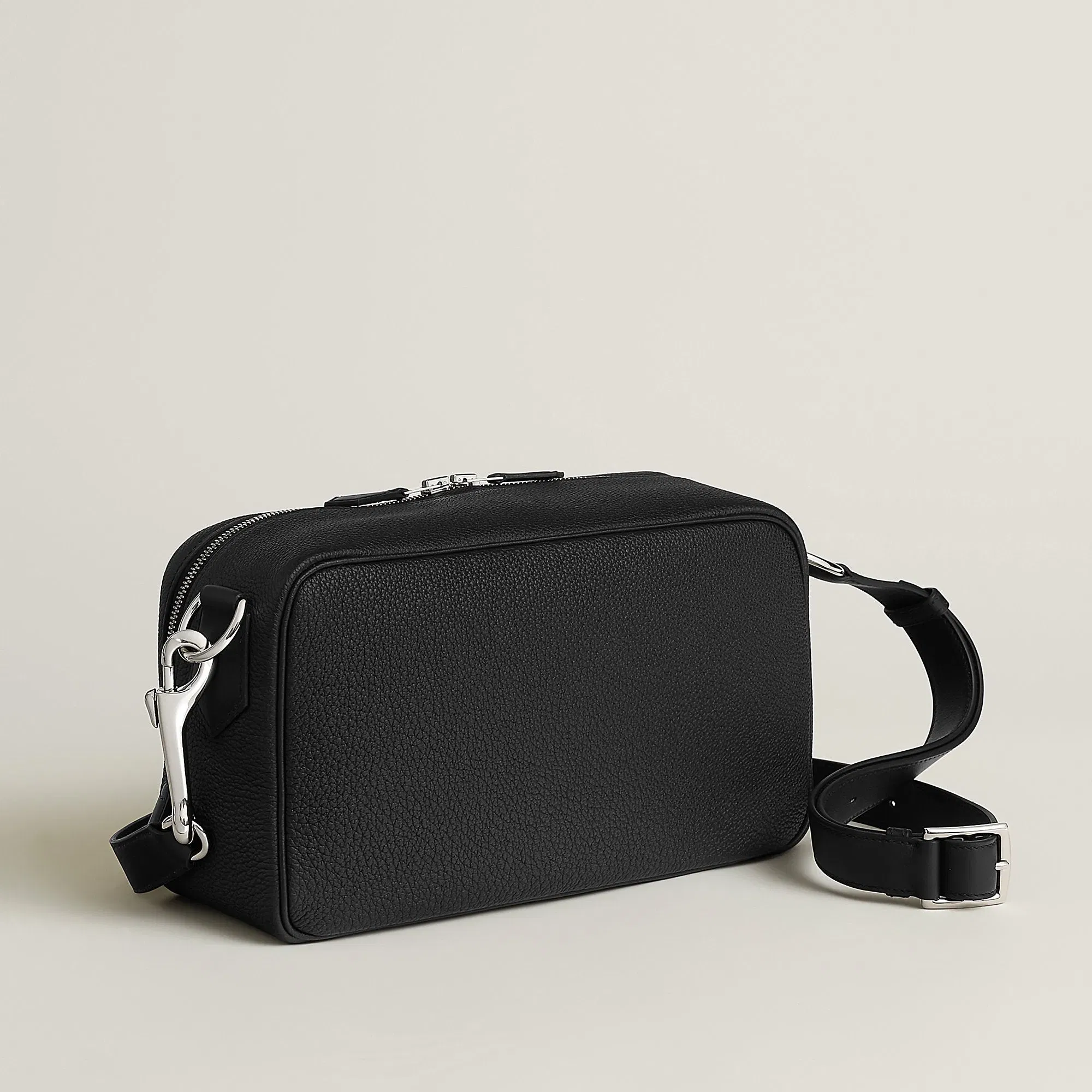 Hermes On Body Mousqueton Bag Noir
