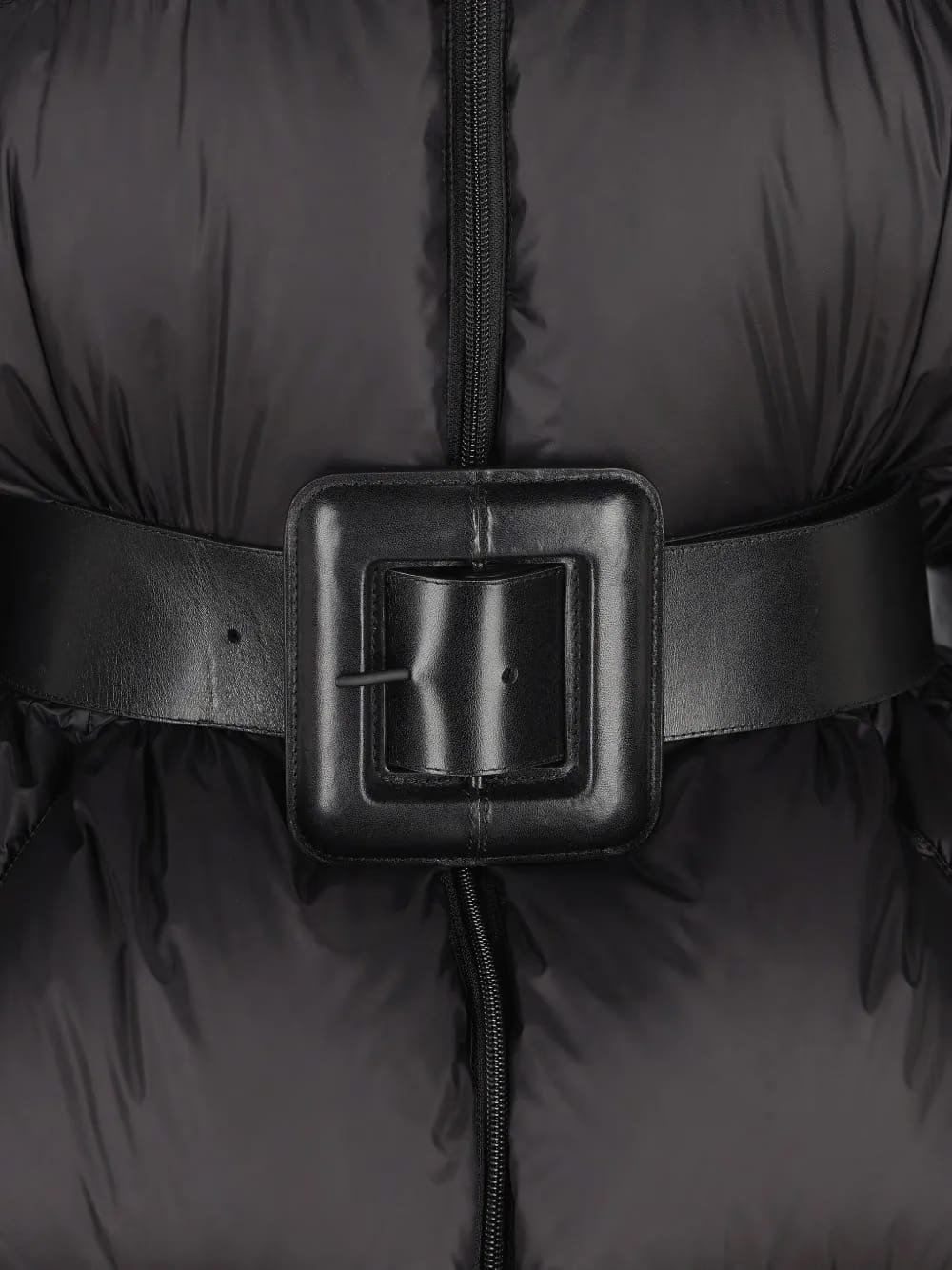 Hourglass belted jacket