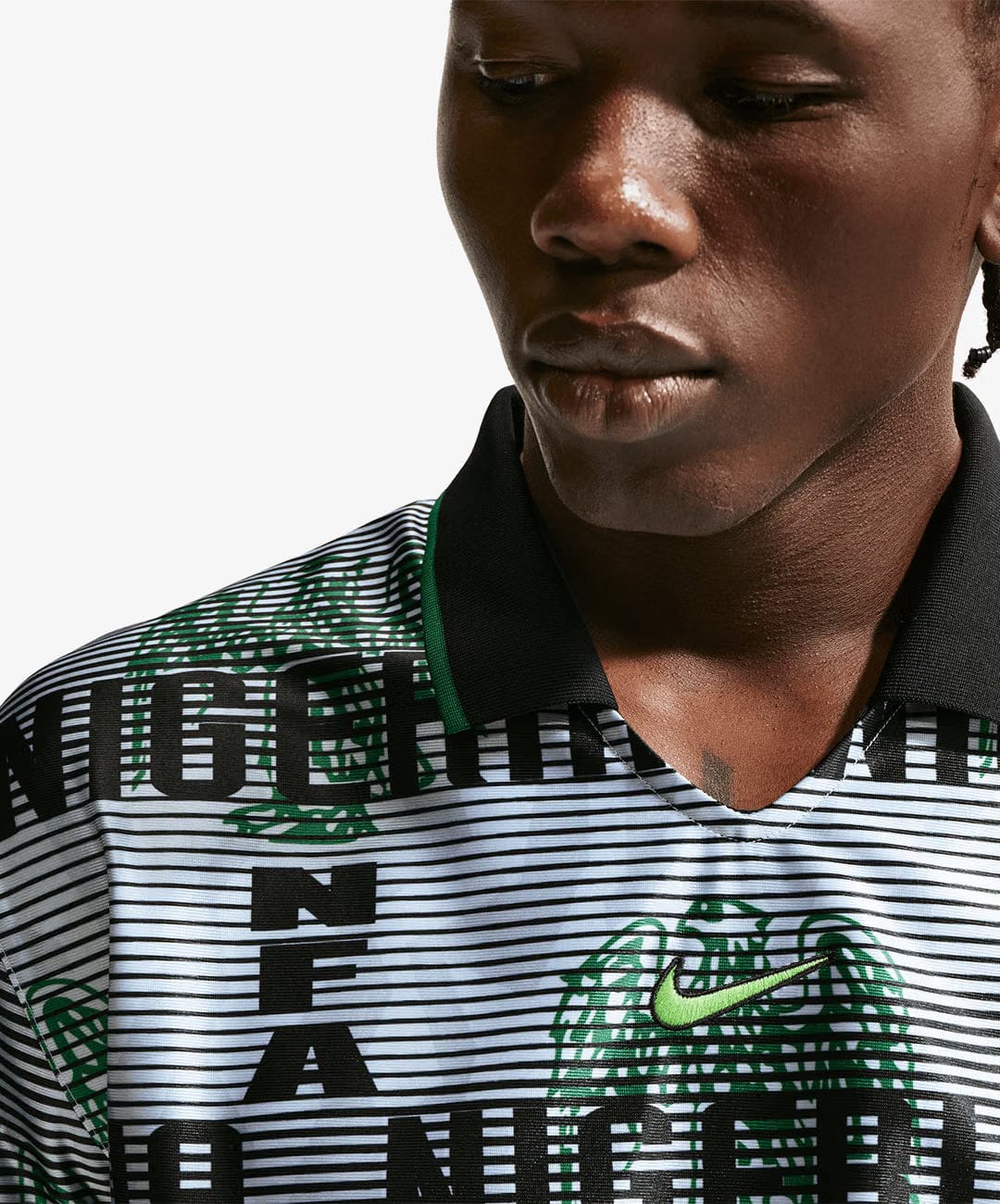 NIKE | NIGERIA ENERGY { WHITE/BLACK/PINE GREEN/ELECTRIC GREEN