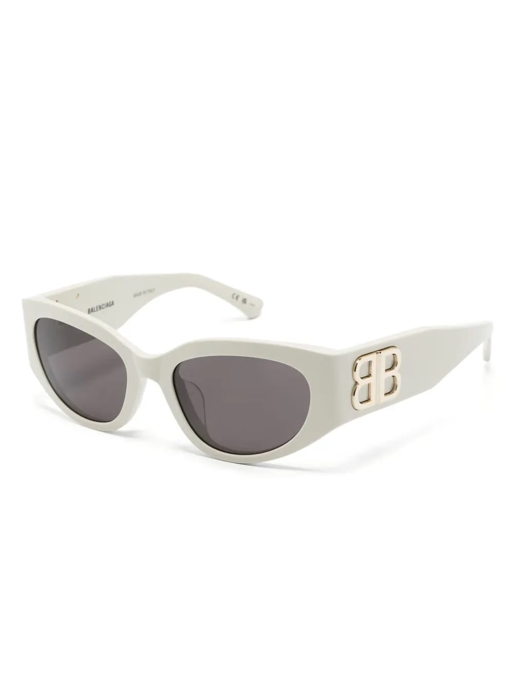 Bossy Round AF sunglasses