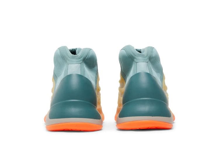 Yeezy Quantum Hi-Res Coral