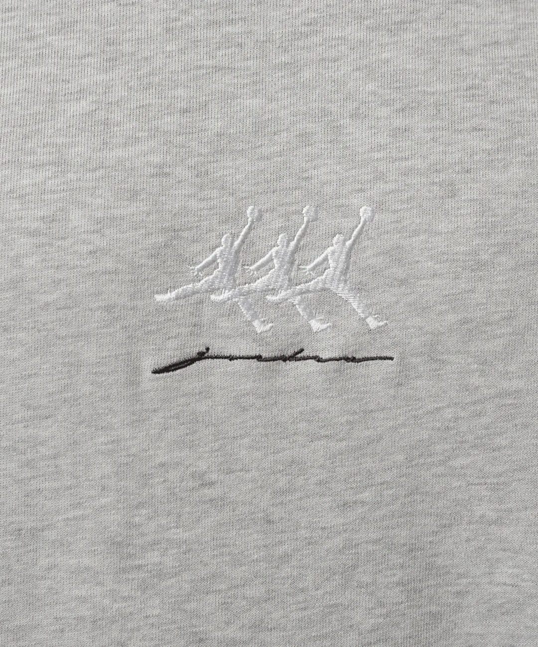JORDAN | FLIGHT OVERSIZED GRAPHIC T-SHIRT { GREY HEATHER