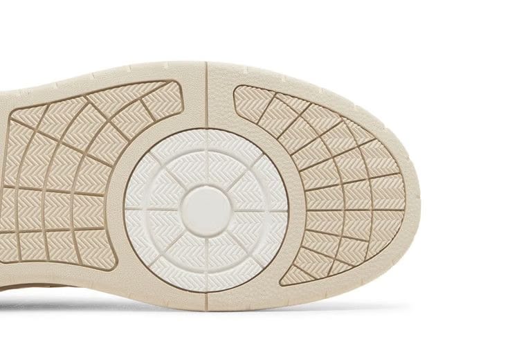 Amiri Classic Low Logo - Alabaster