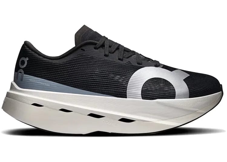 ON Running Cloudboom Volt Black Juniper