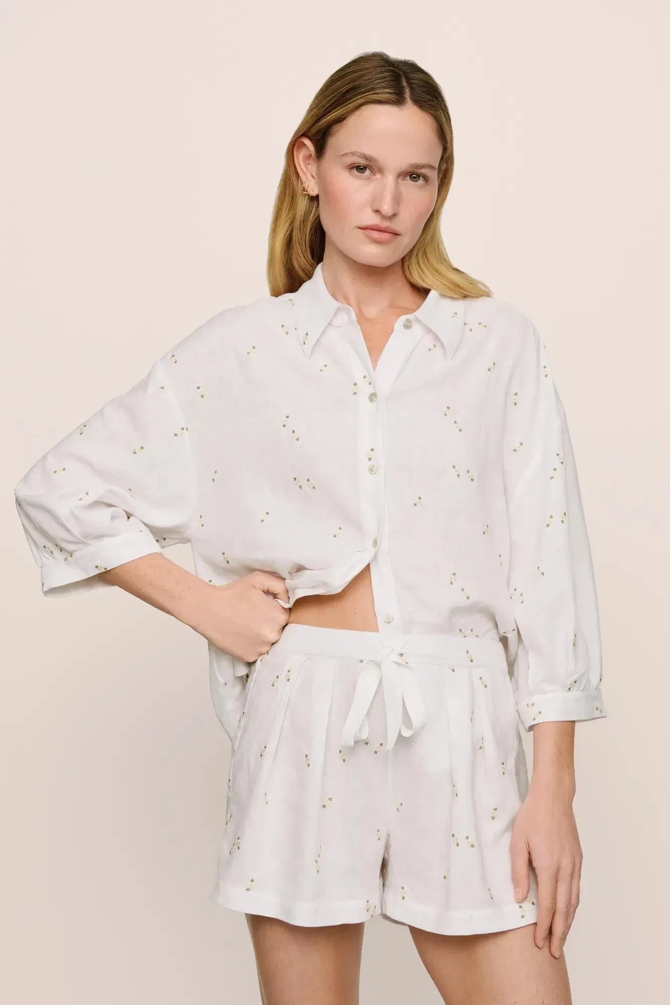 Linen Blend Relaxed Short
