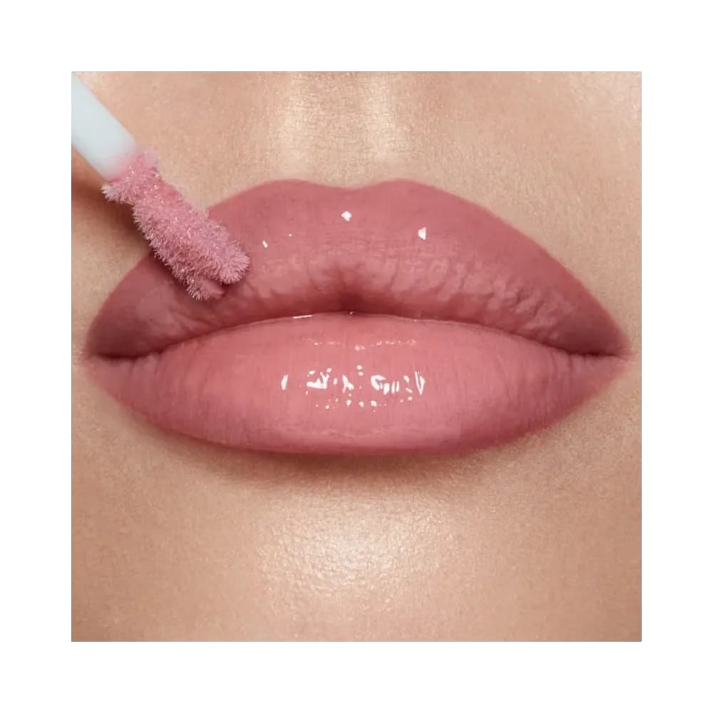 Charlotte Tilbury Collagen Lip Bath Pillow Talk Fair