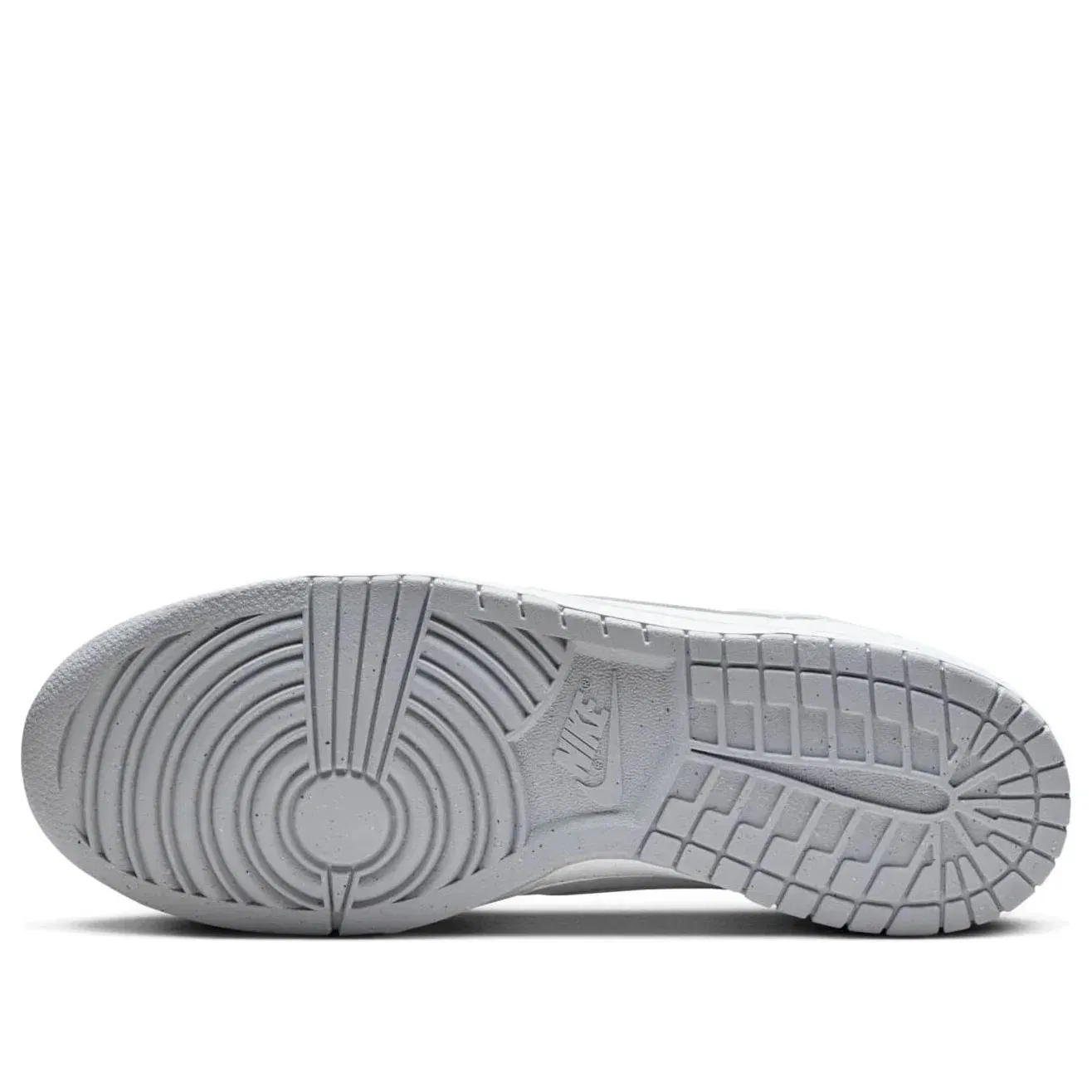 Big Nike Low 'White Wolf Grey' 2024