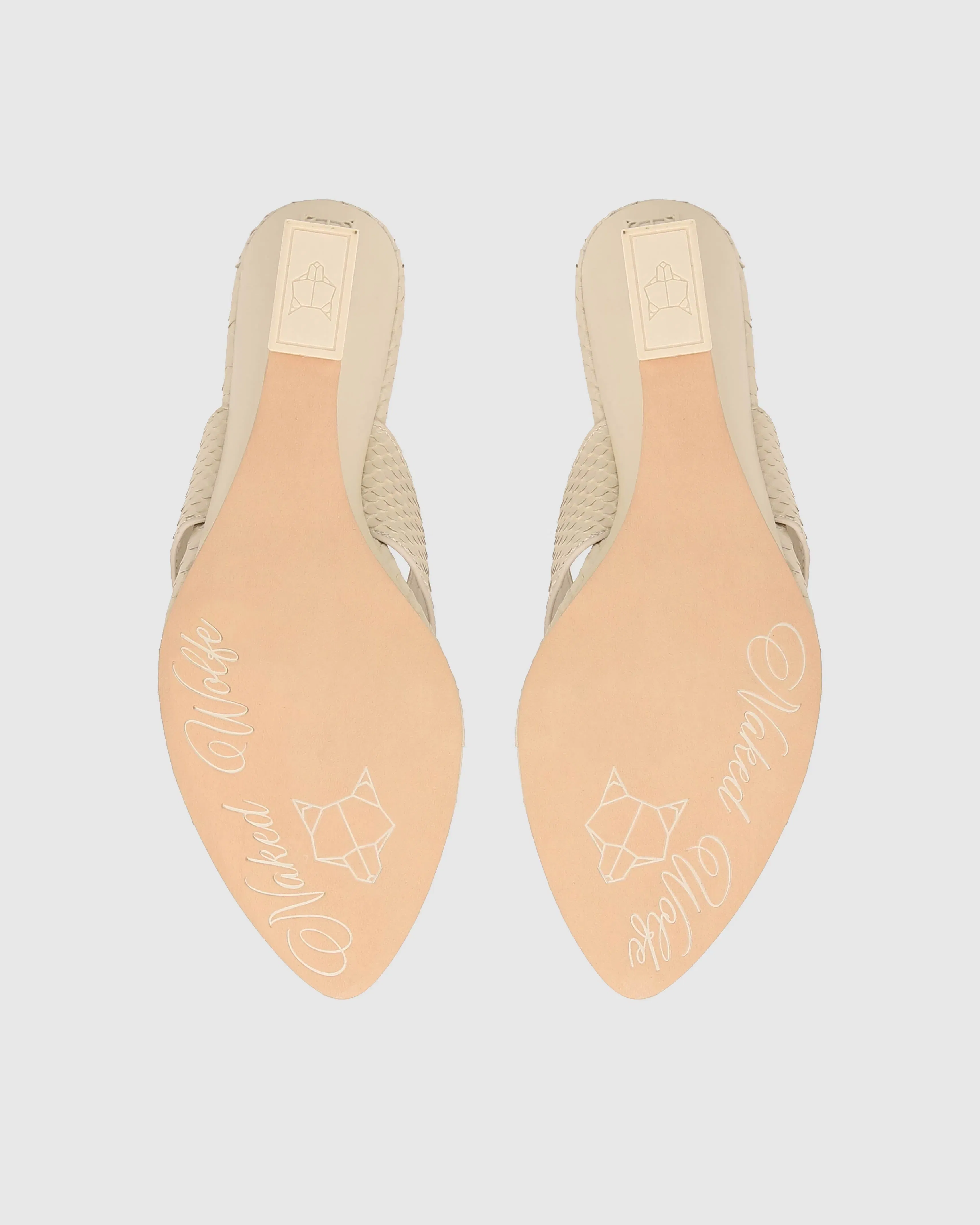 Stampede Off White Snake