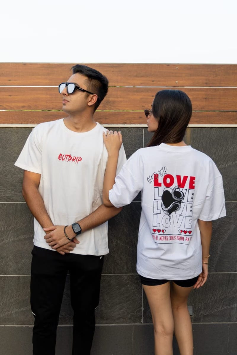 LOVE TEE