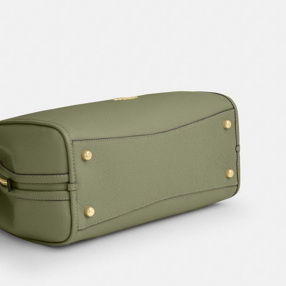 Coach Erin Shoulder Bag Gold Pistachio