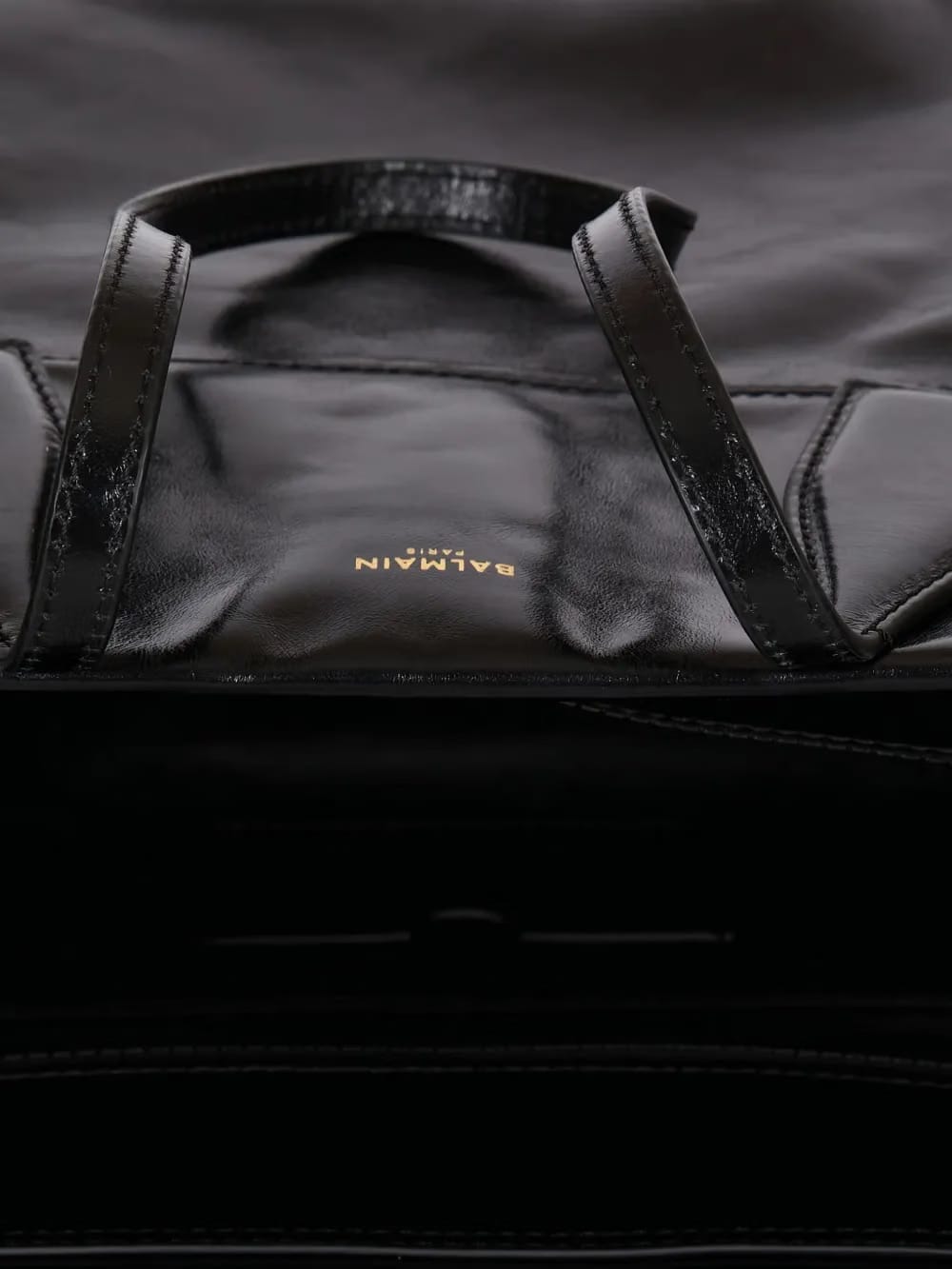 zip-detail leather tote bag
