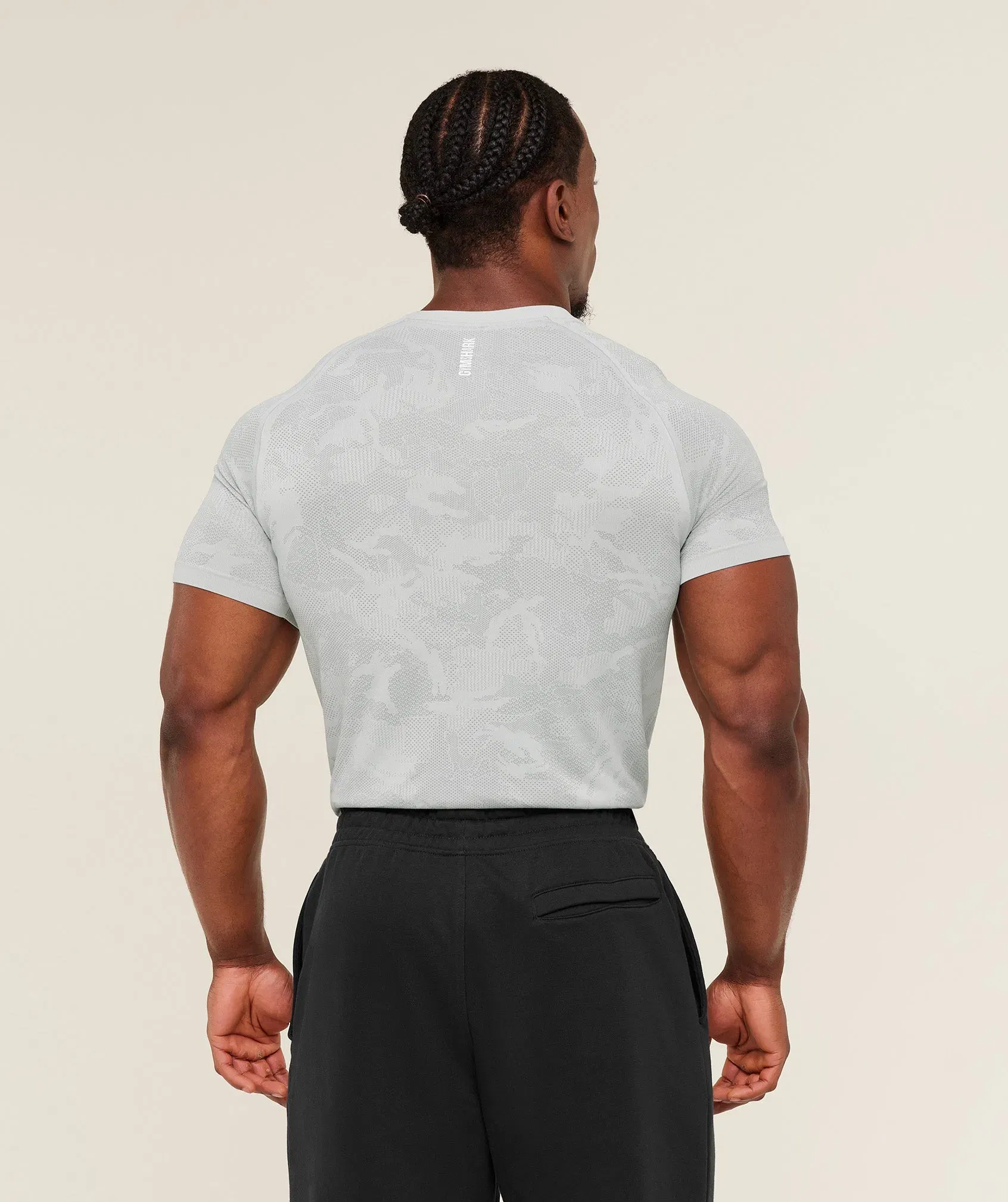Gymshark Geo Seamless T-Shirt - Light Grey/Smokey Grey