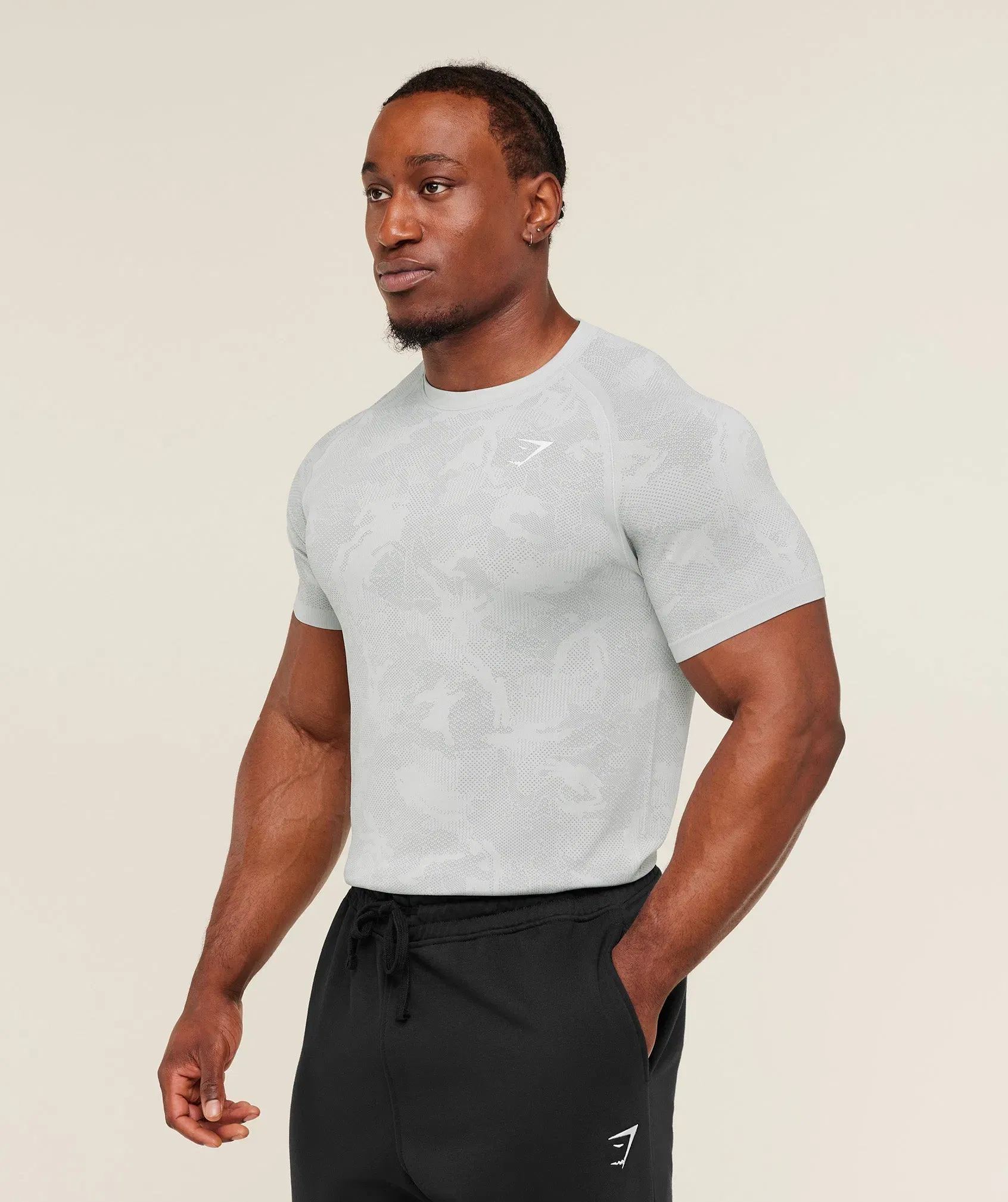 Gymshark Geo Seamless T-Shirt - Light Grey/Smokey Grey