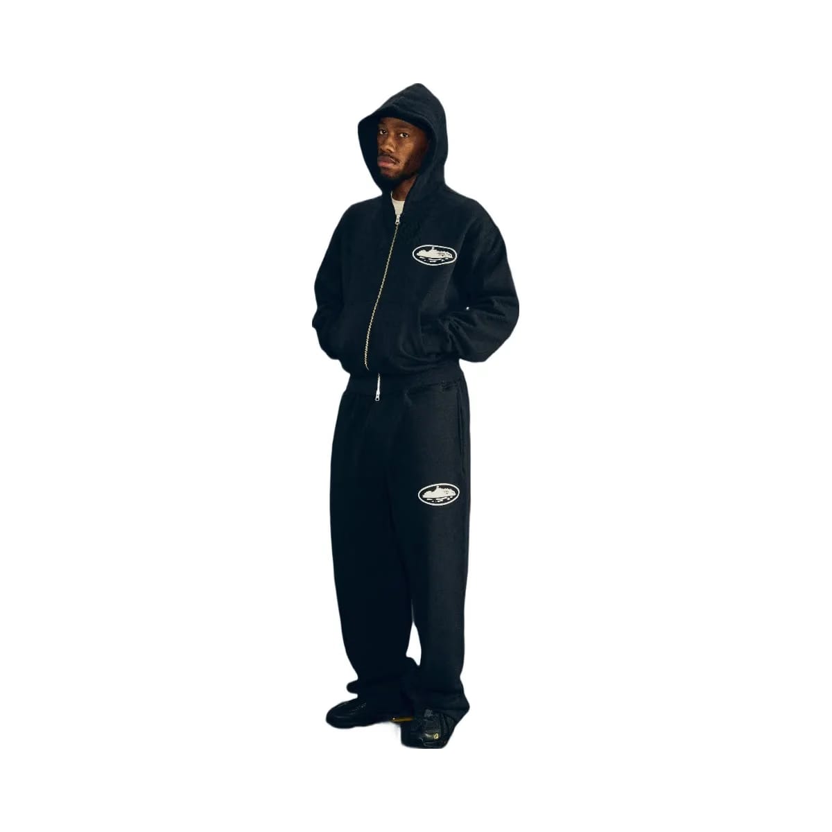 Corteiz Island Puff Print Open Hem Sweatpant Black