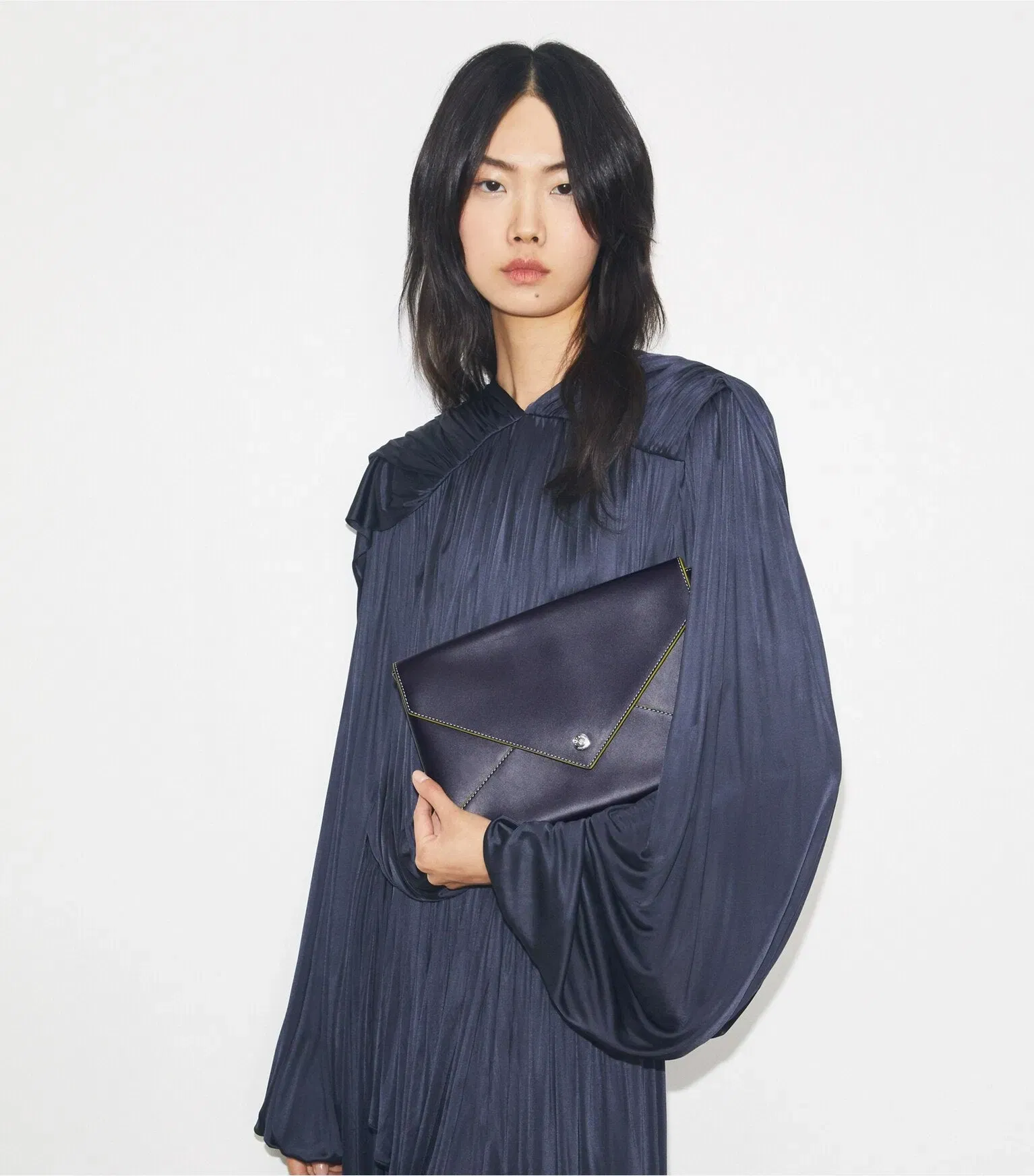 Smooth Leather Envelope Chain Pouch