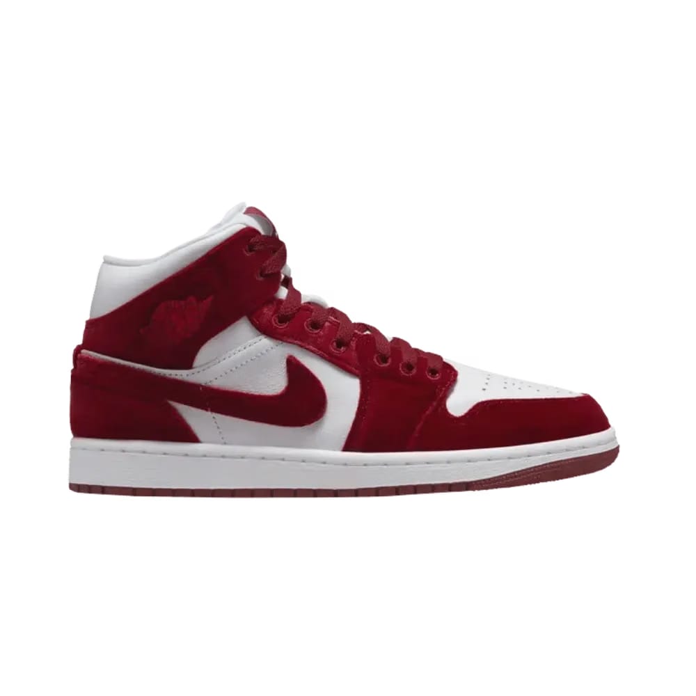 Nike Air Jordan 1 Mid 'Red Velvet'