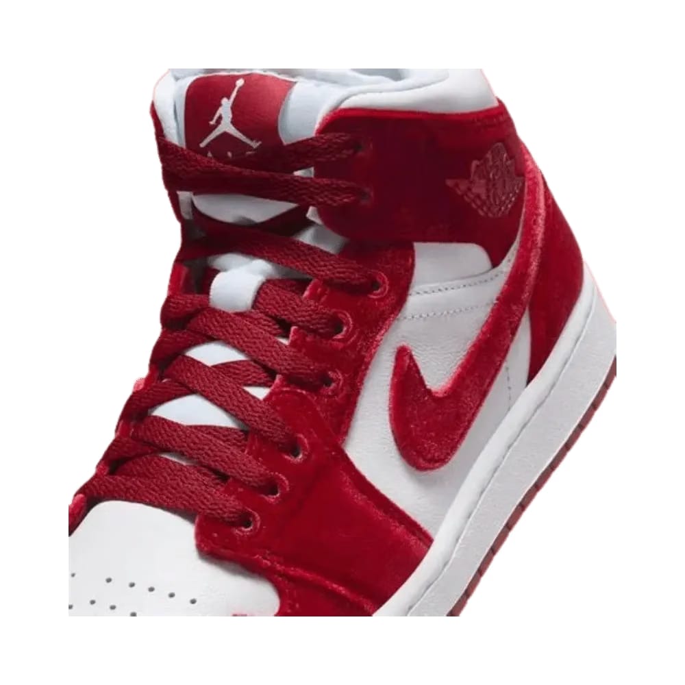 Nike Air Jordan 1 Mid 'Red Velvet'