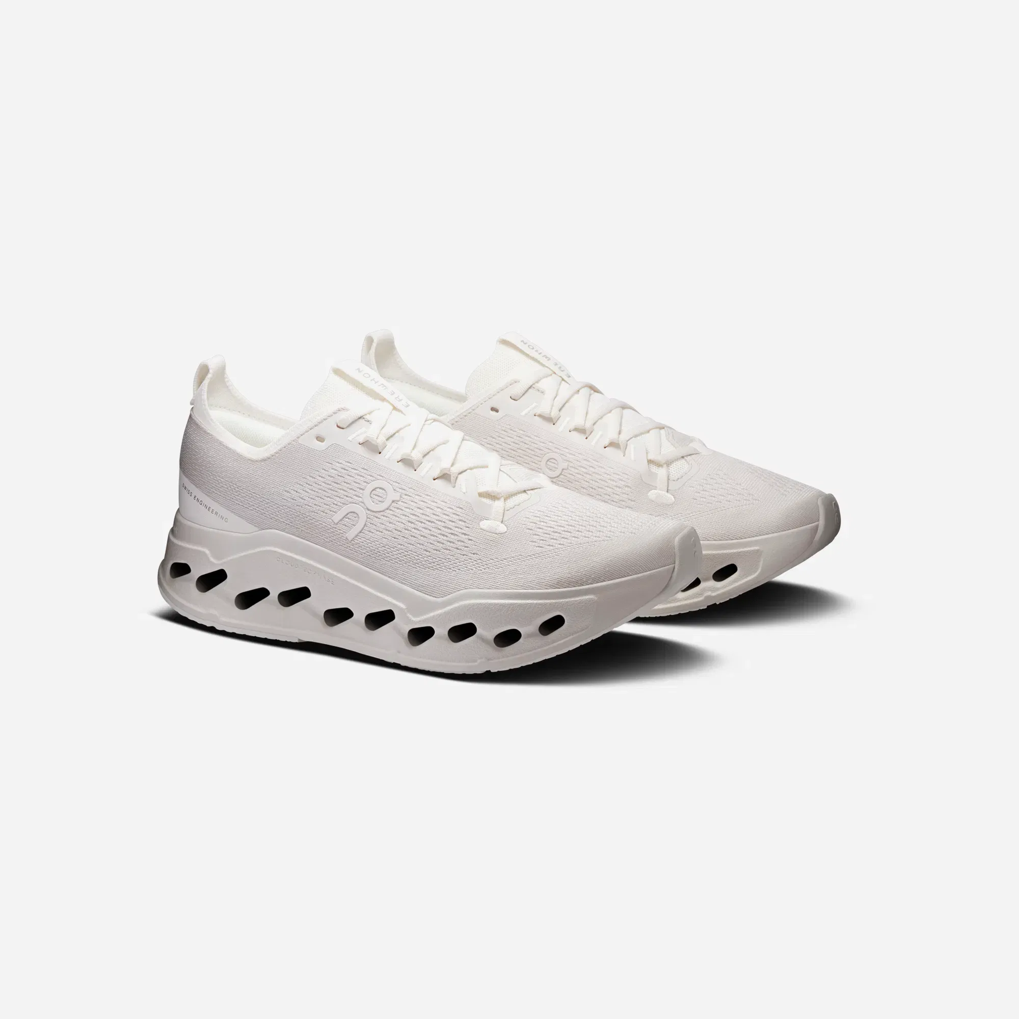 ON Running Cloudsurfer Max Erewhon Ivory White