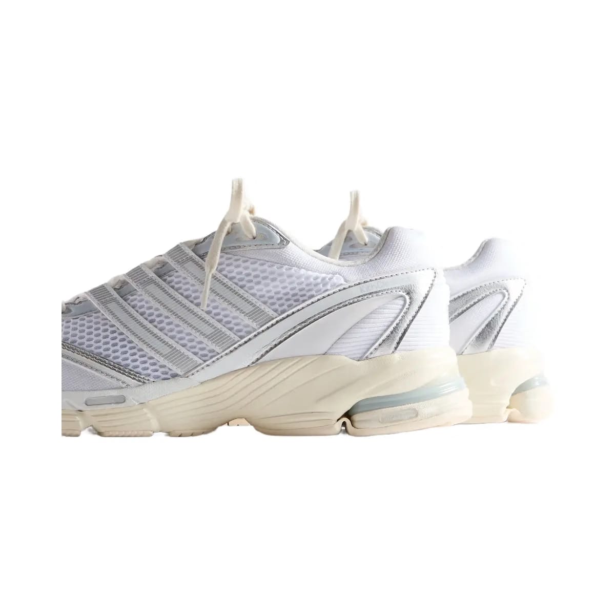 Kith x adidas Supernova Cushion 7 - White / Royal / Silver