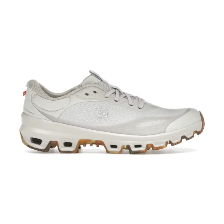 On Running Cloudventure 2 Loewe Sand (W)