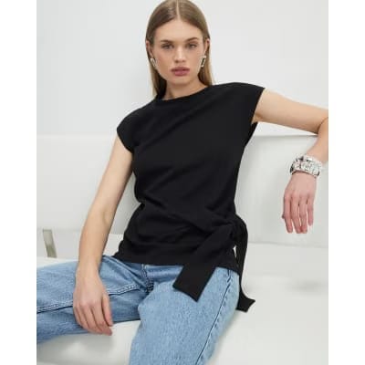 Black Tie Side Top