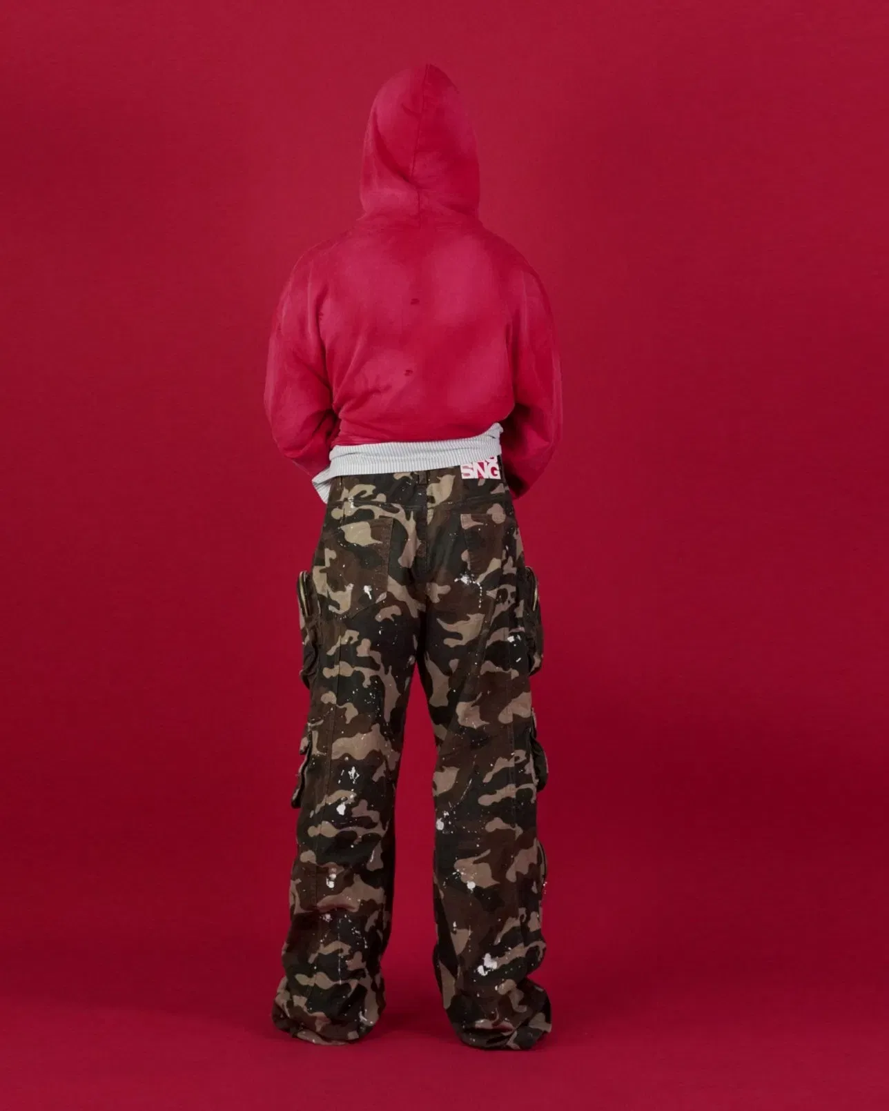 HOODIE – LE ROUGE