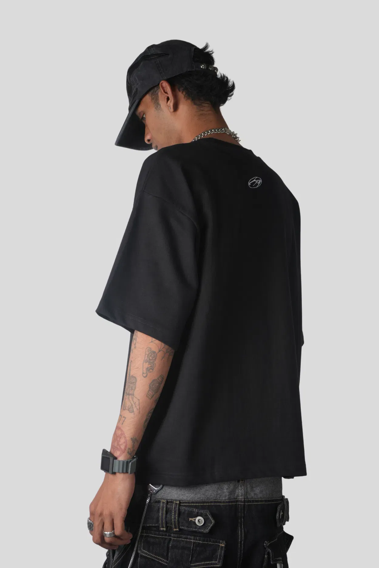 BASIC BLACK