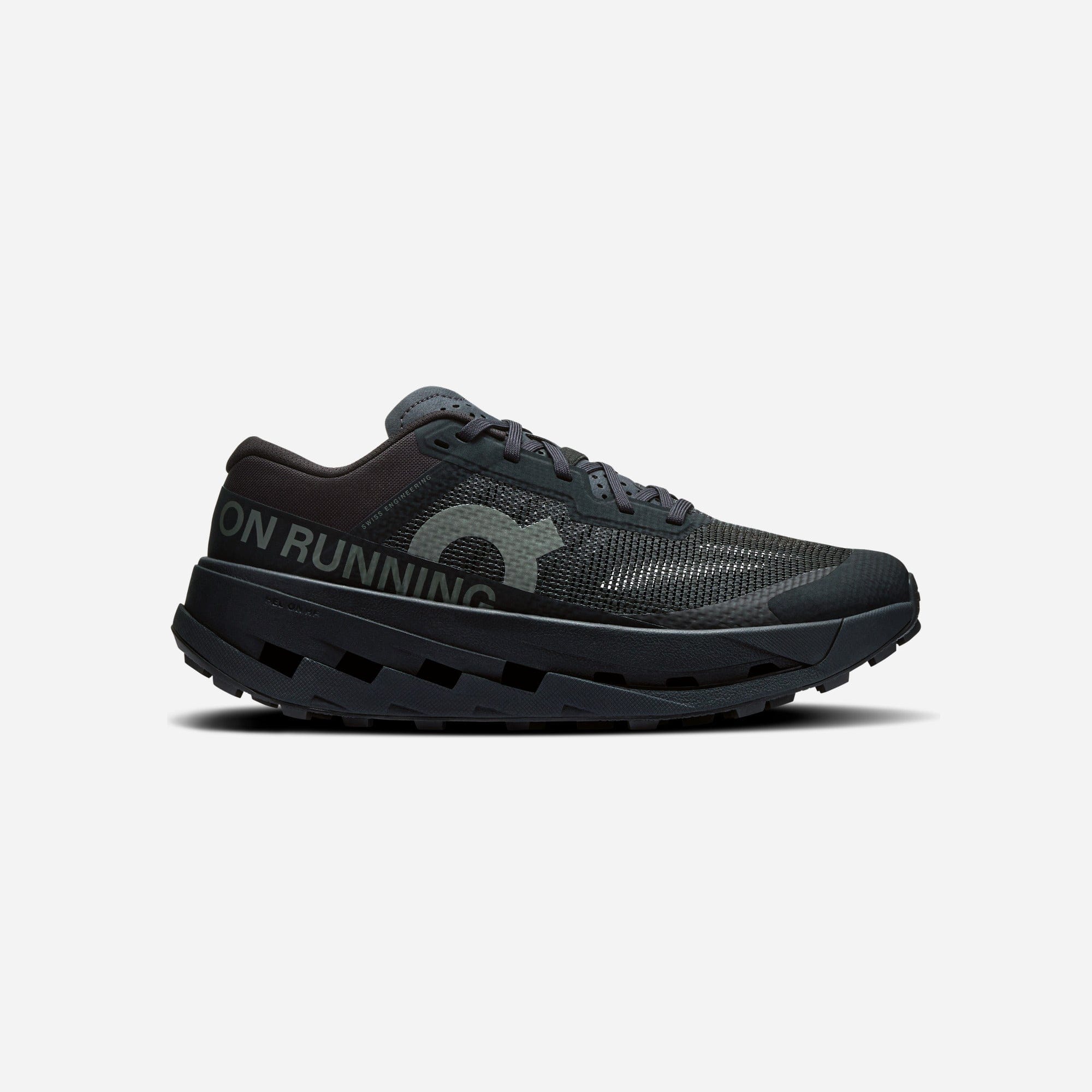 ON Running Cloudultra 3 Black Black