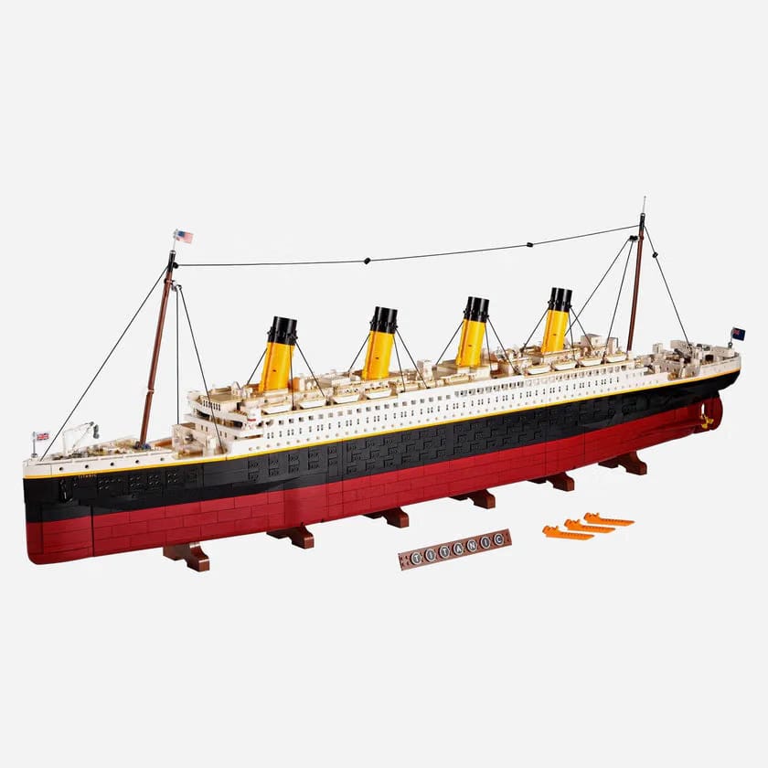 LEGO Titanic Set 10294