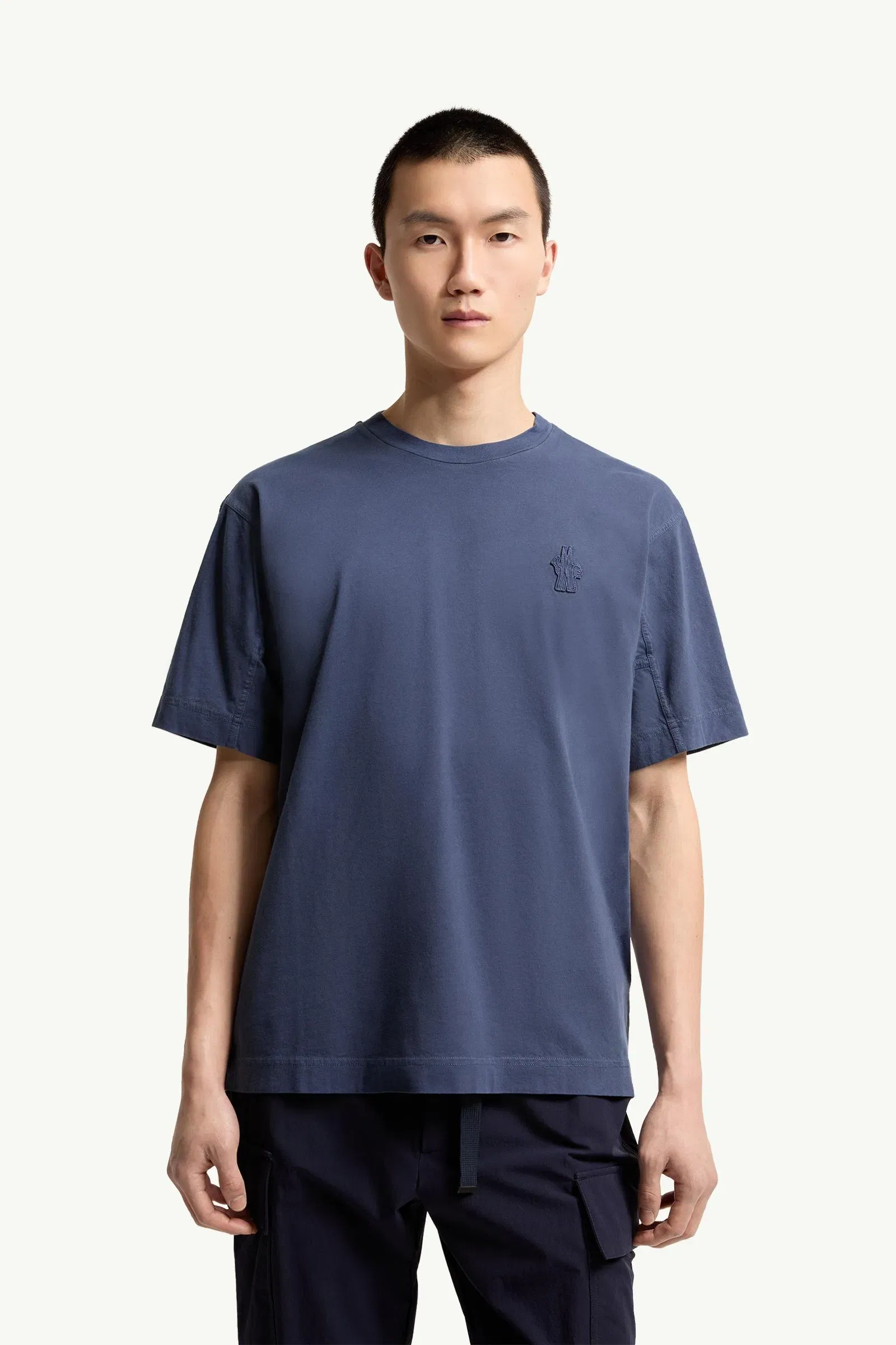 Moncler Logo Patch Cotton T-Shirt Navy Blue Navy Blue