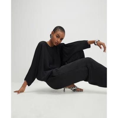Black Long Sleeve Batwing Top