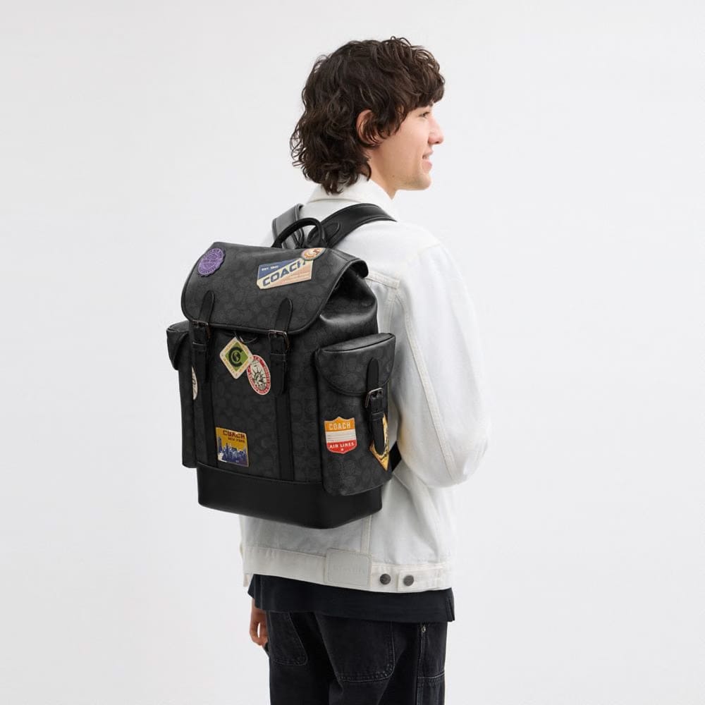 Hitch Backpack In Signature Canvas With Patches